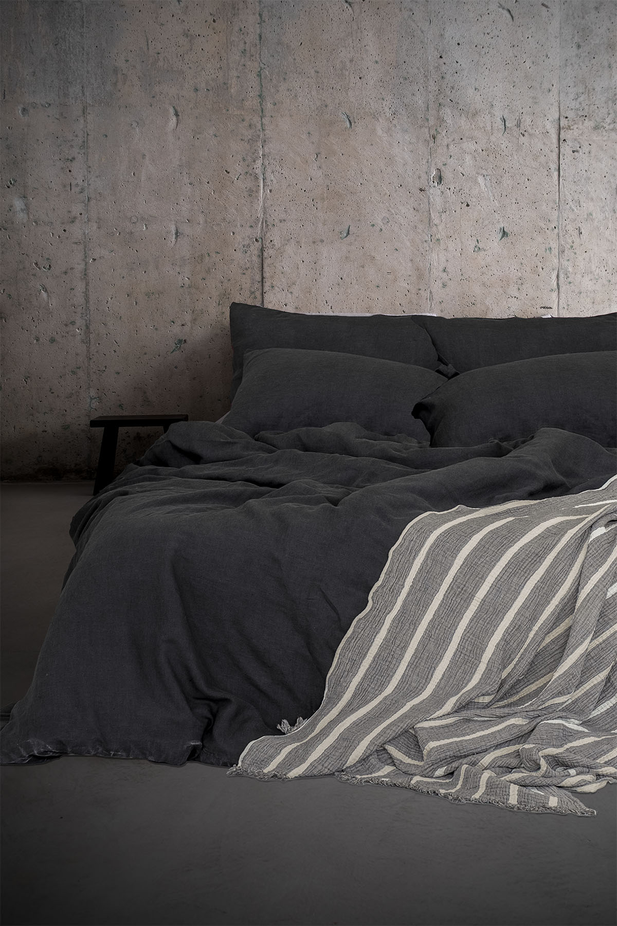 Çizgili Pamuk Müslin Koltuk Şalı, Battaniye Koyu Gri