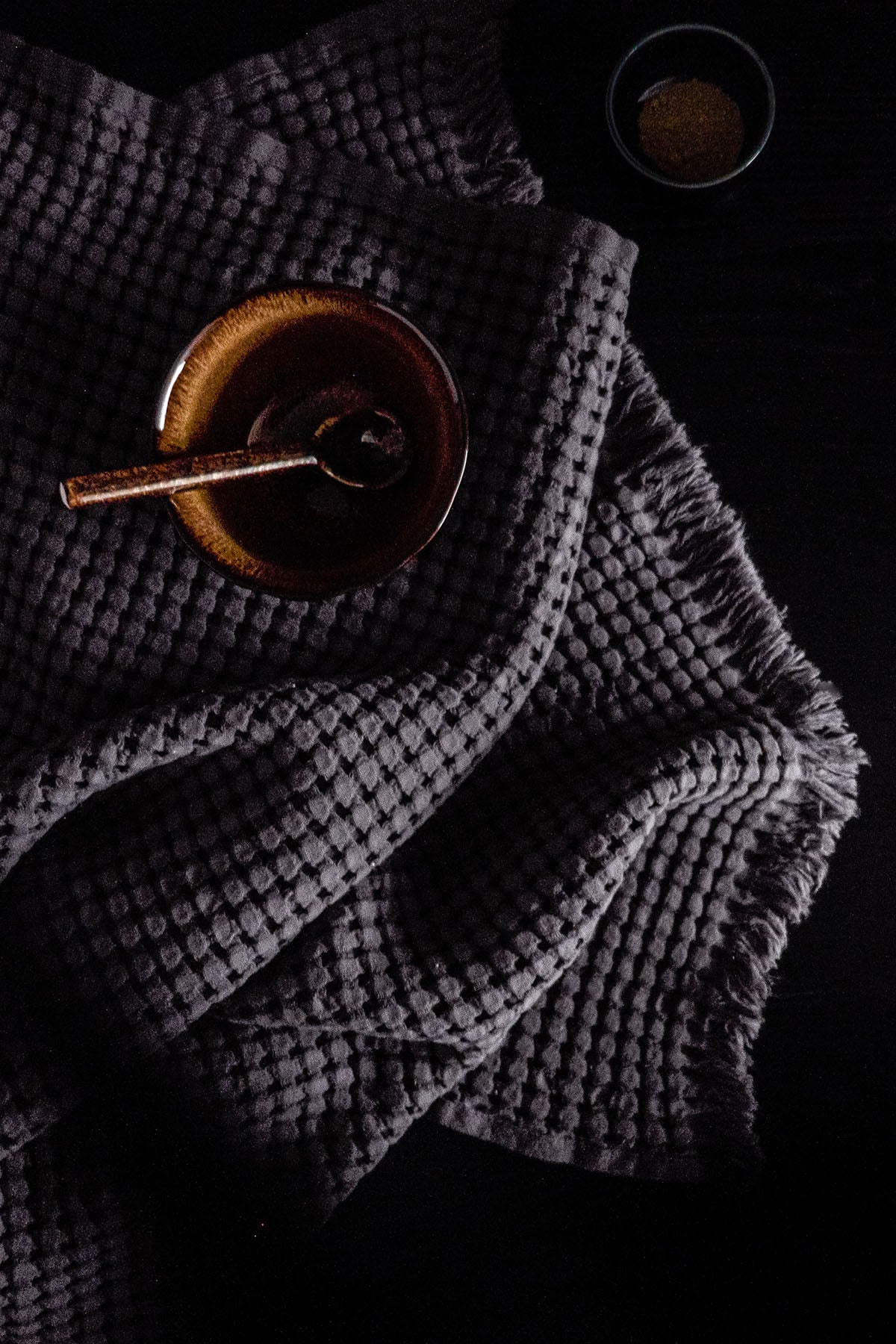 Eye Waffle Towel Anthracite