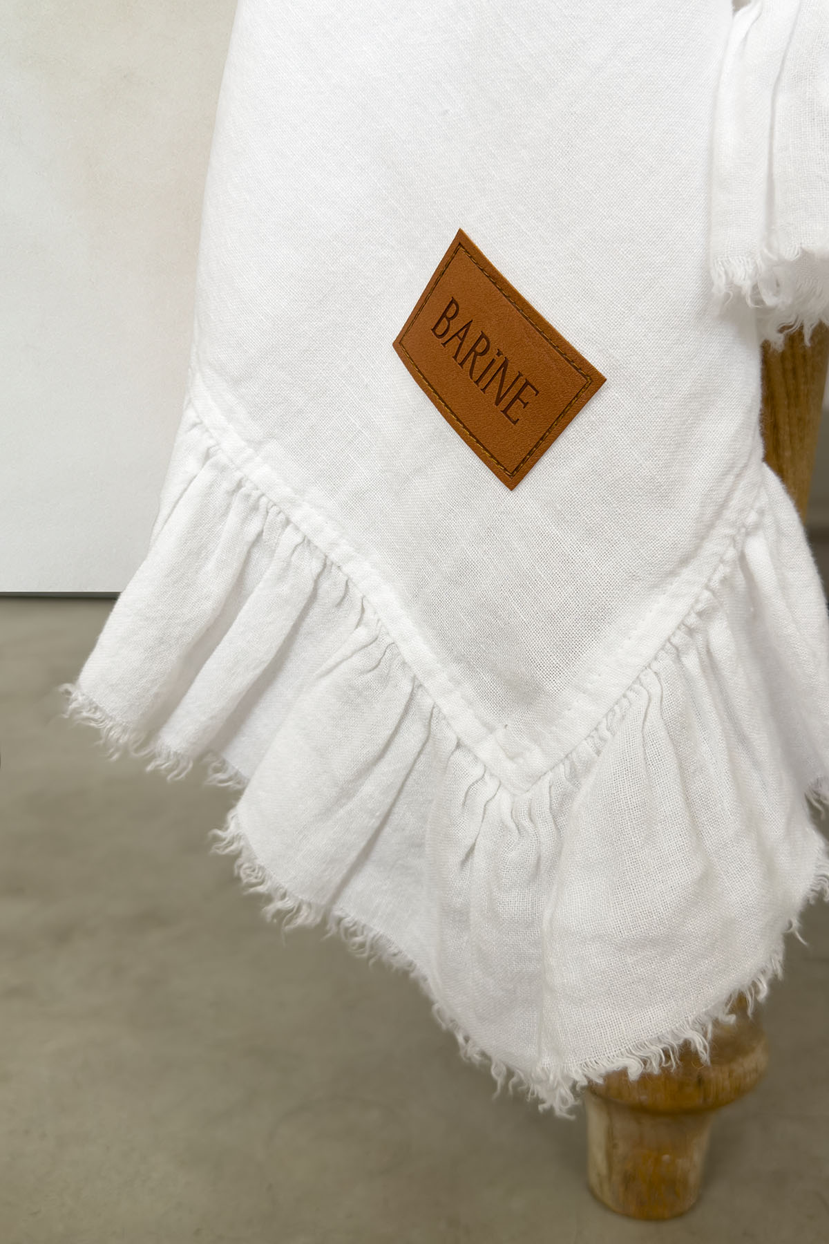 Frilled Linen Tablecloth White