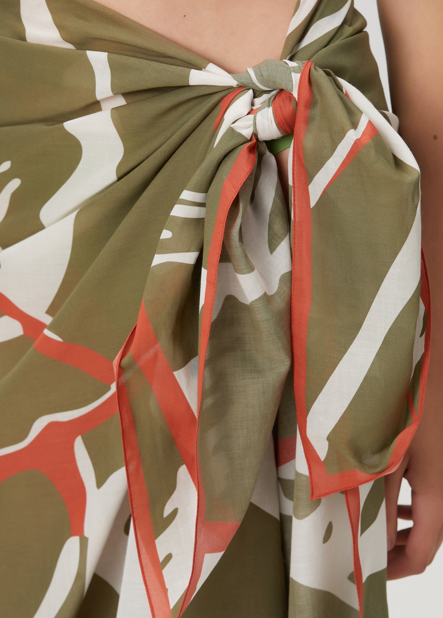 Yaprak Desenli Pamuk Pareo & Sarong Yağ Yeşili