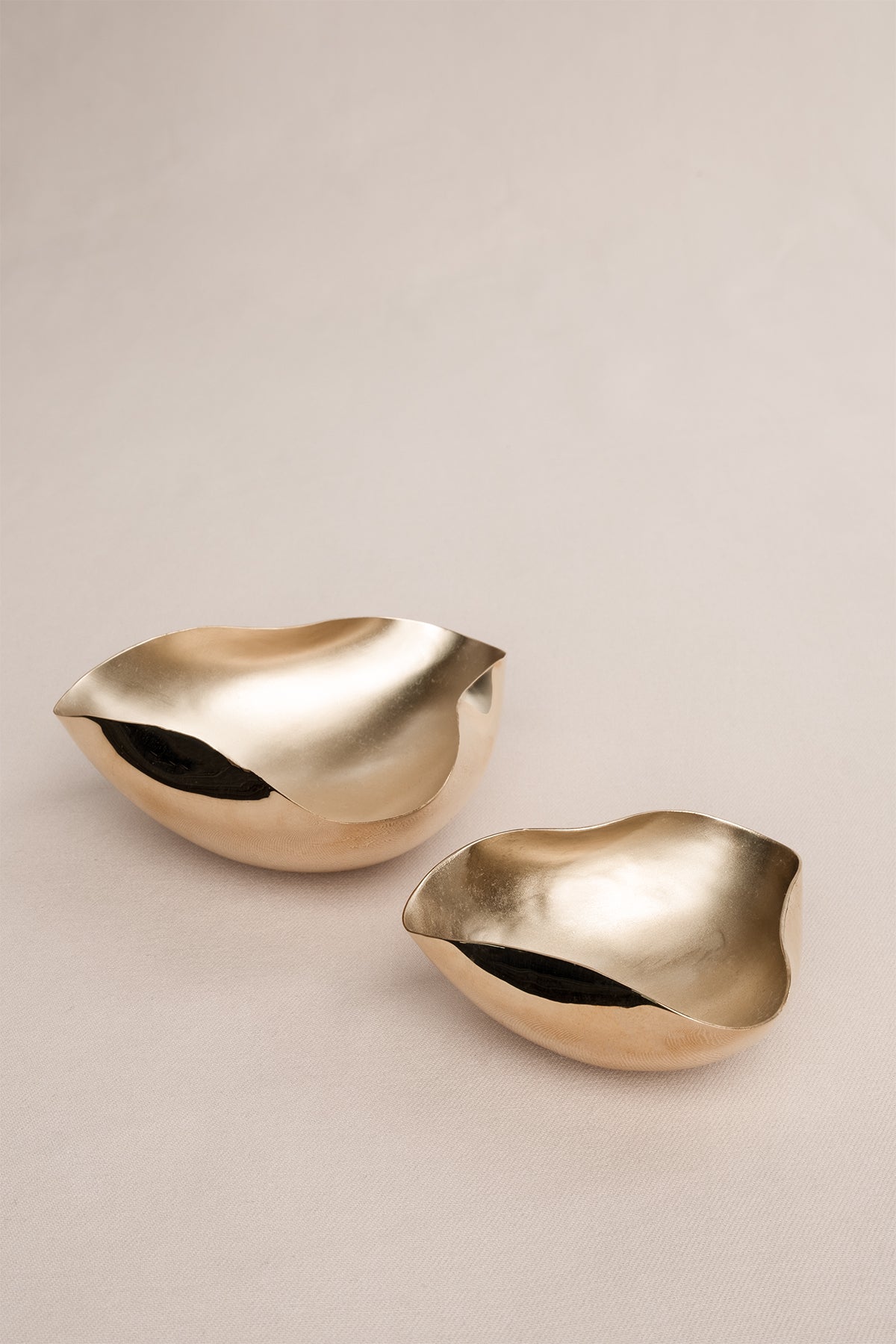 Asimetrik Pirinç Dekoratif Çanak Gold 7x9x4 cm