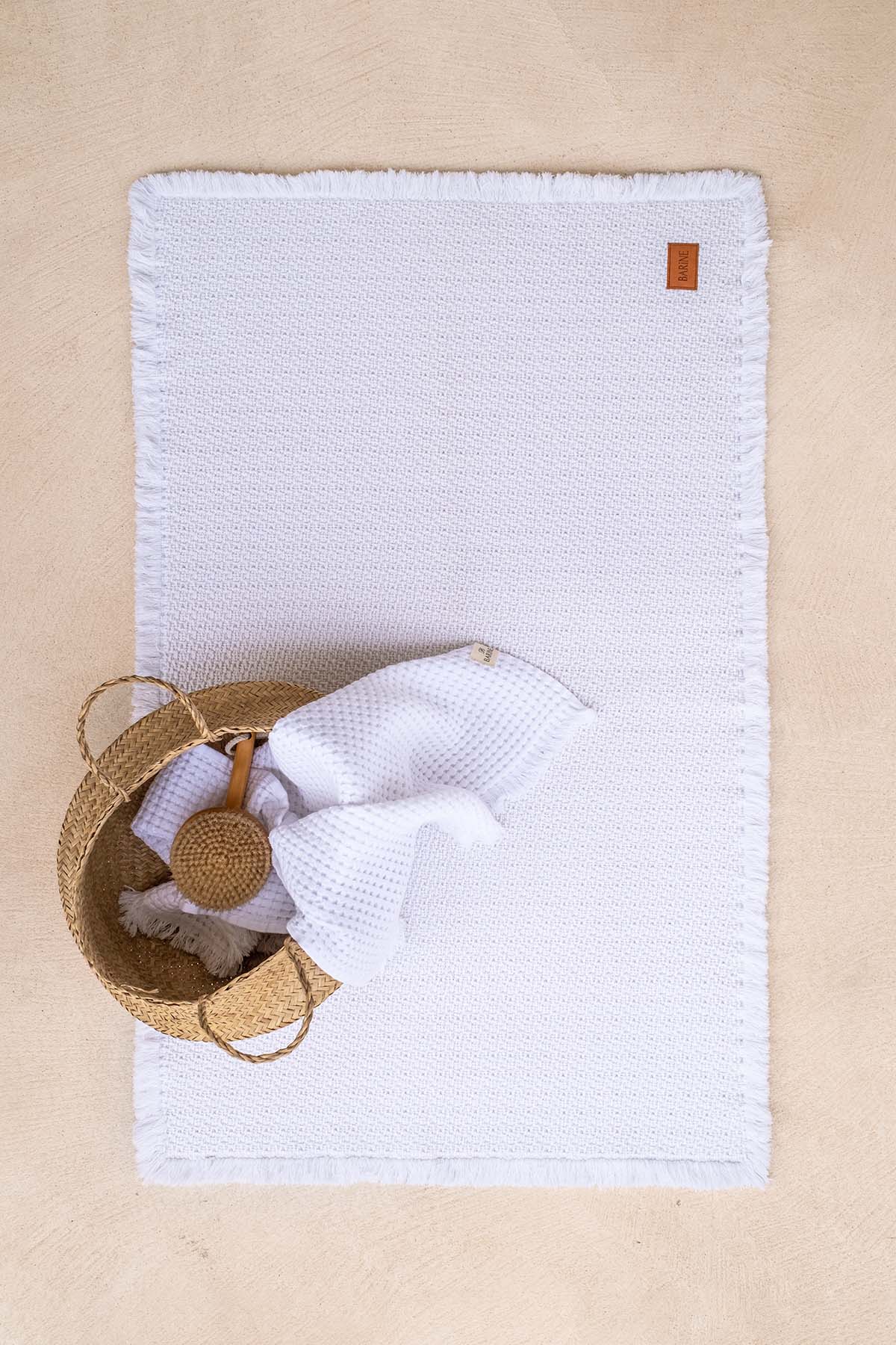 Basket Buyuk Banyo Paspası Beyaz