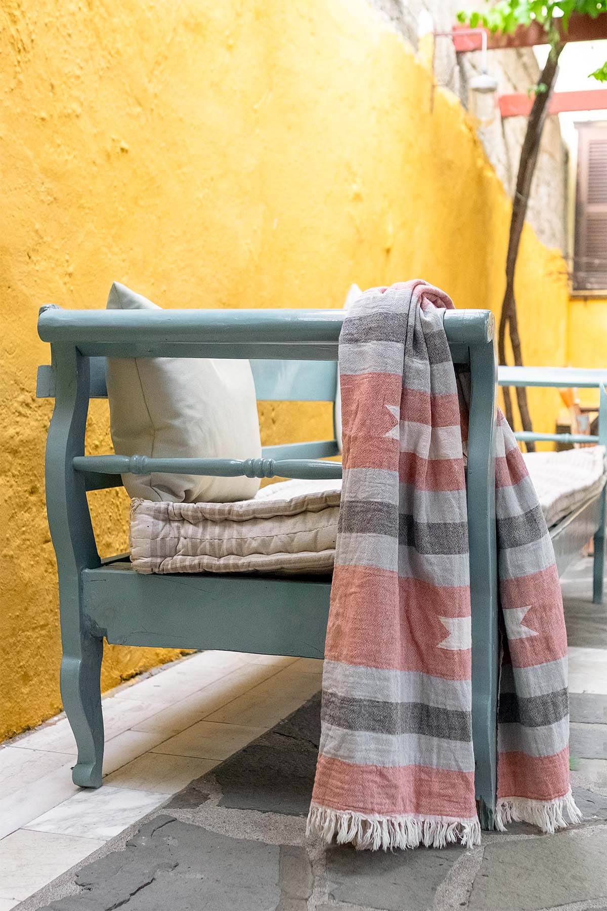 Bedouin Peştamal Pottery Clay