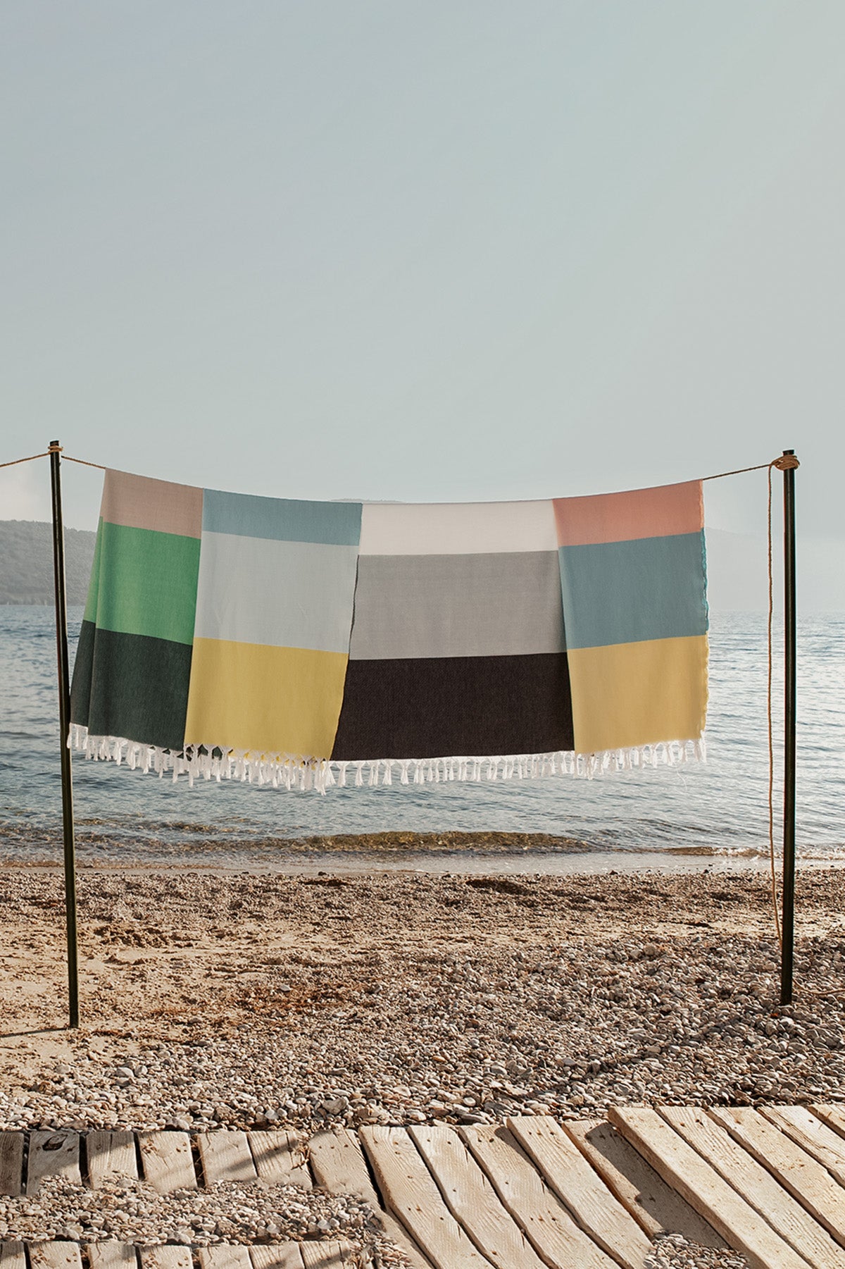 Block Peshtamal Black-White