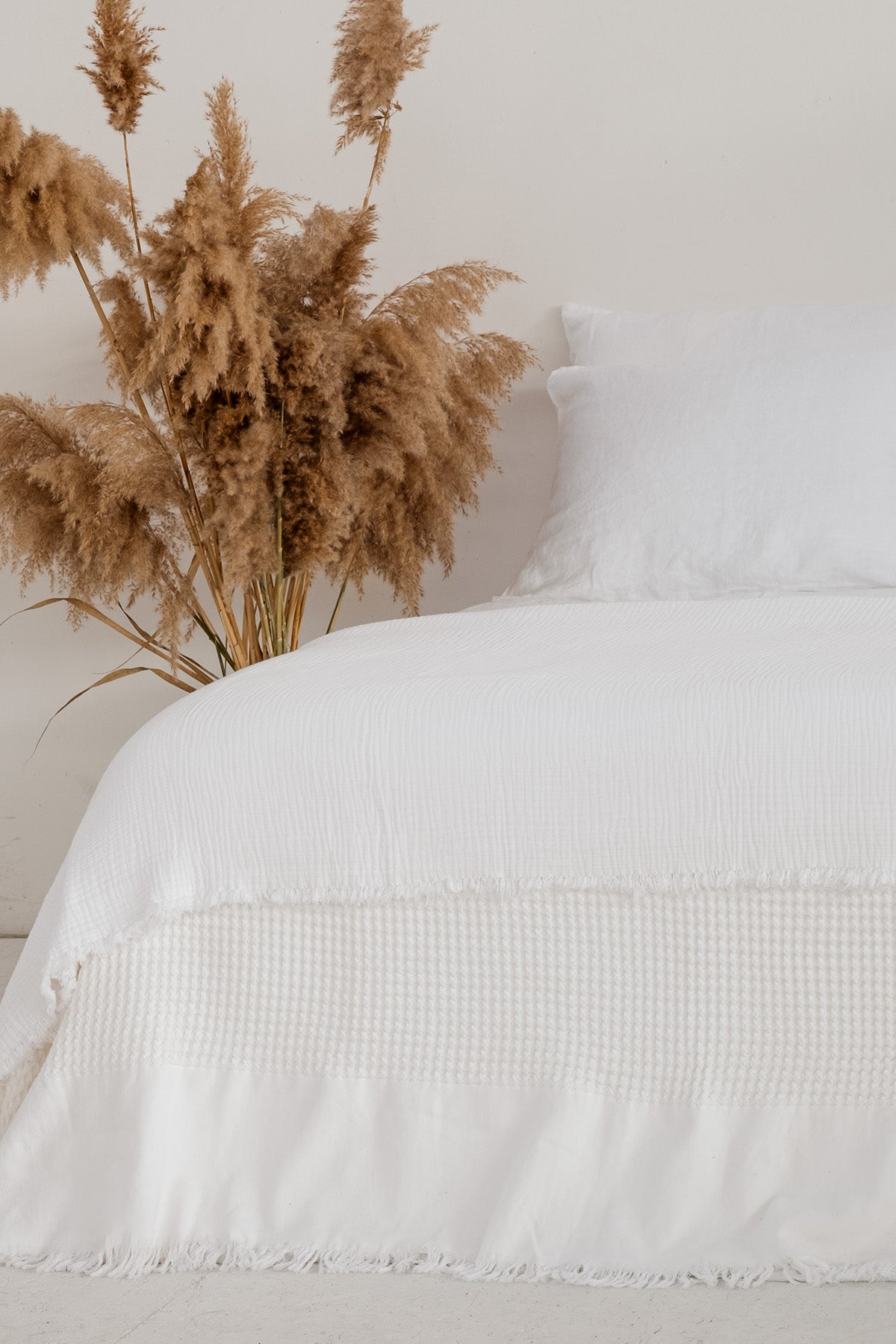 Cocoon Bedspread White
