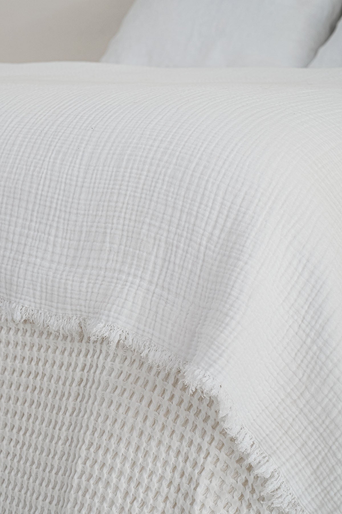 Cocoon Bedspread White