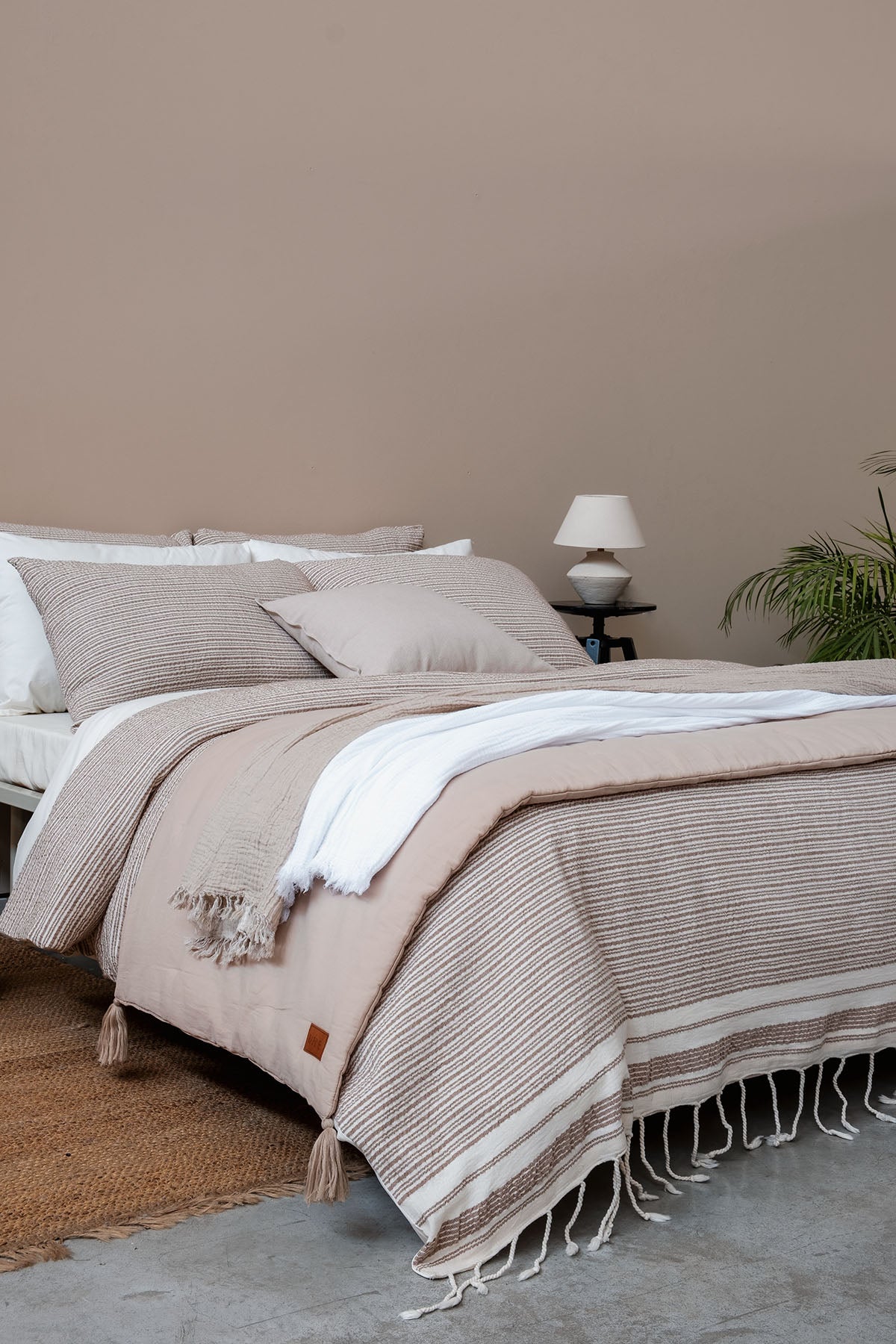 Crinckle 4 Yastıklı Nevresim Seti Kahverengi