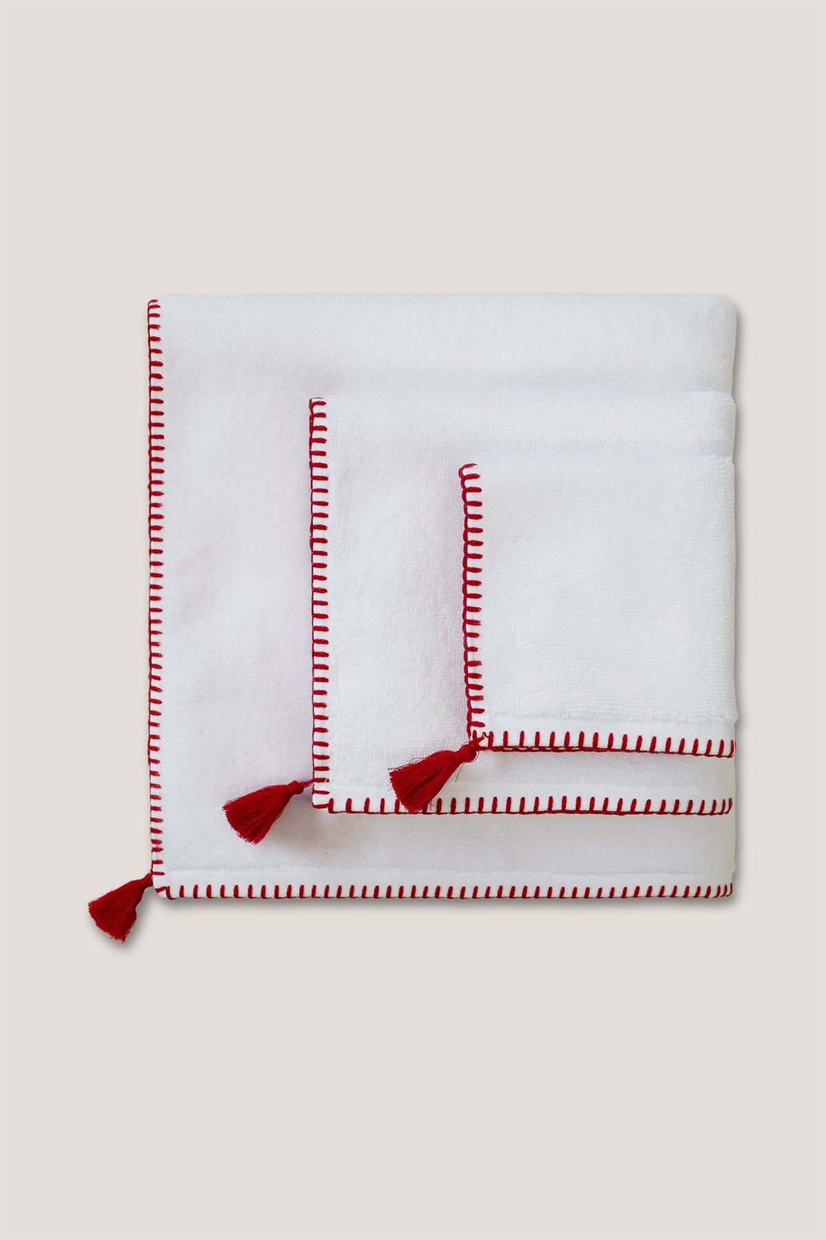 Dekoratif Dikiş Süslemeli Püsküllü Havlu 600 gr/m²