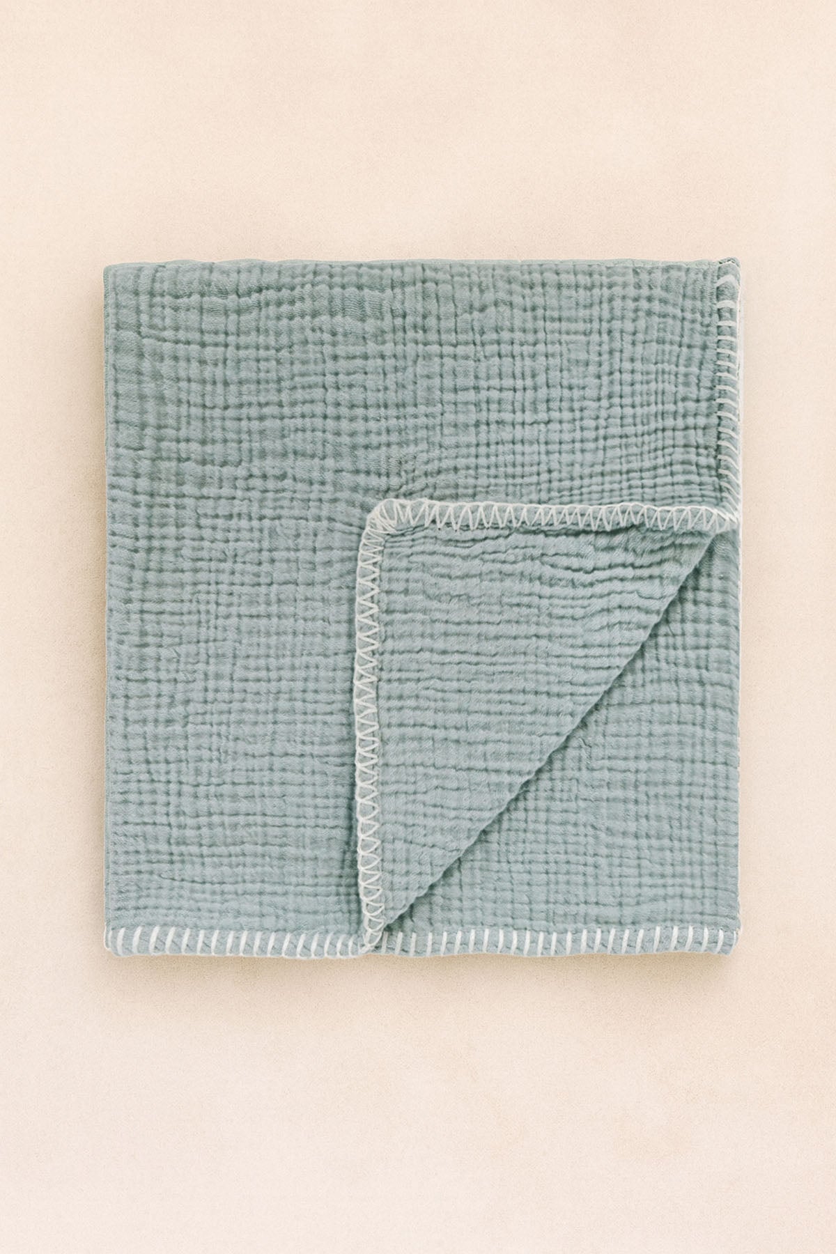 Dekoratif Dikişli Müslin Bebek Battaniyesi Yeşil