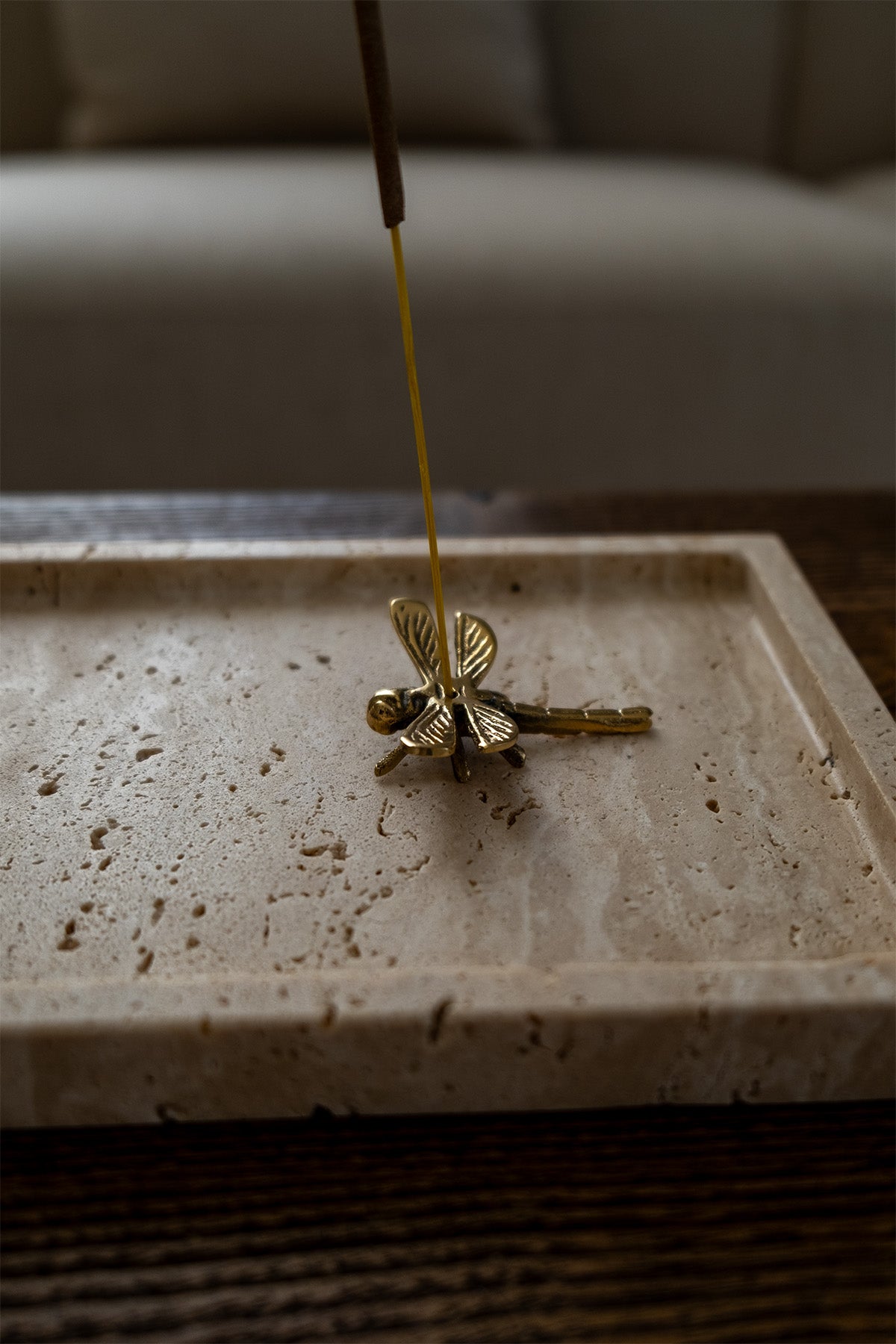 Yusufçuk Şeklinde Pirinç Çubuk Tütsülük