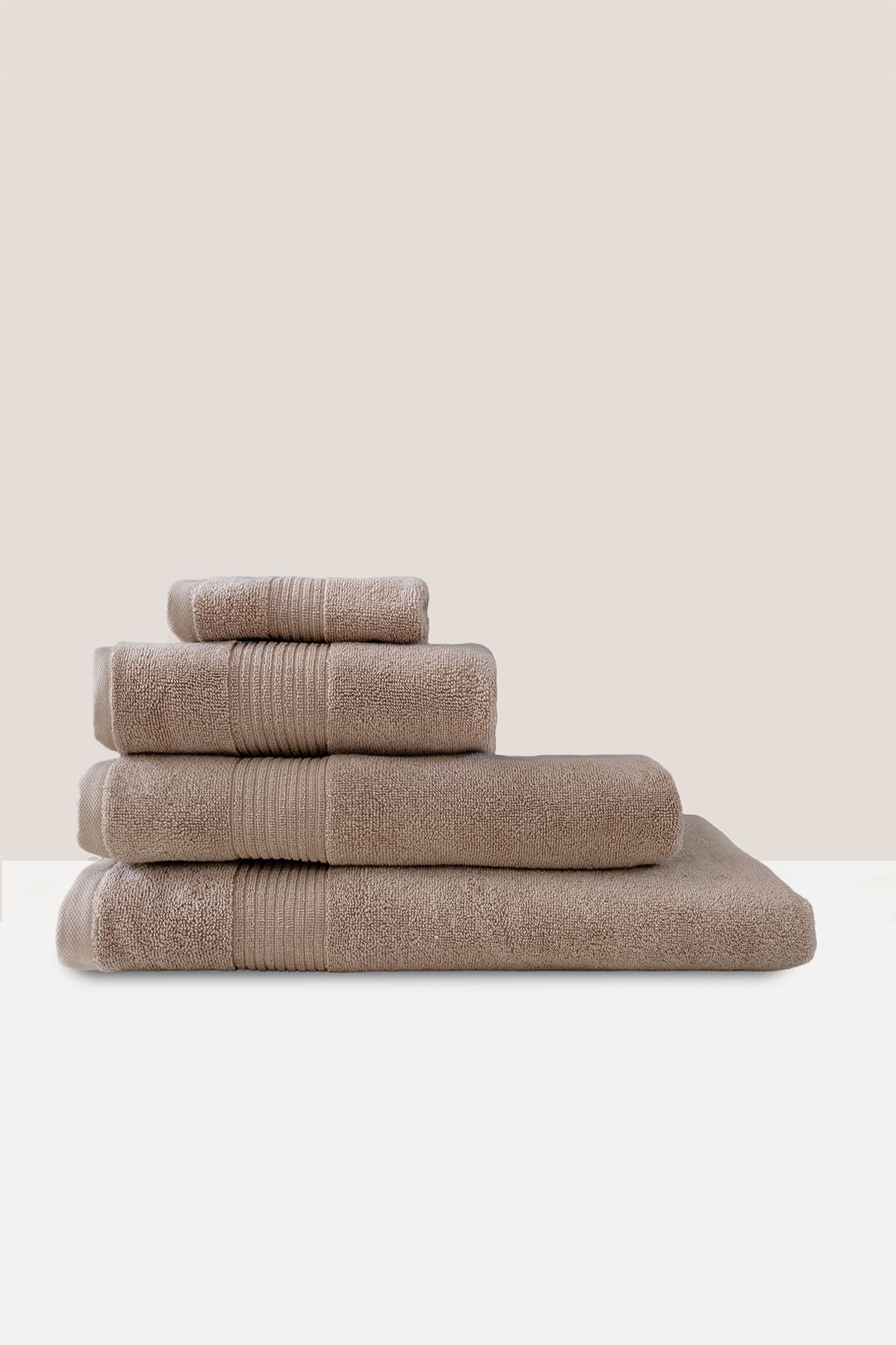 Essetial Bordürlü Bukle Havlu 600 gr/m² Bej