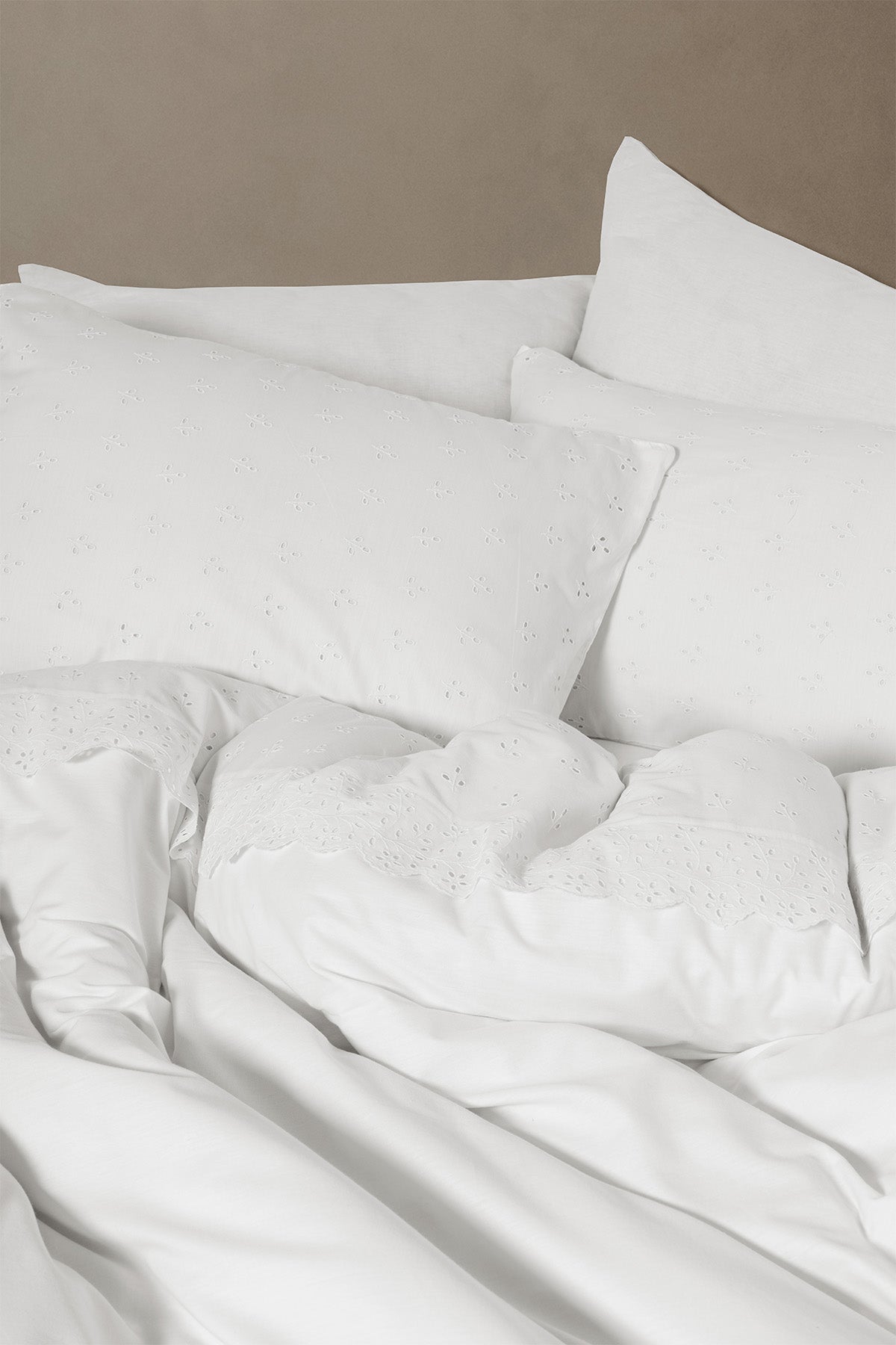 Eyelet Embroidered Duvet Cover White
