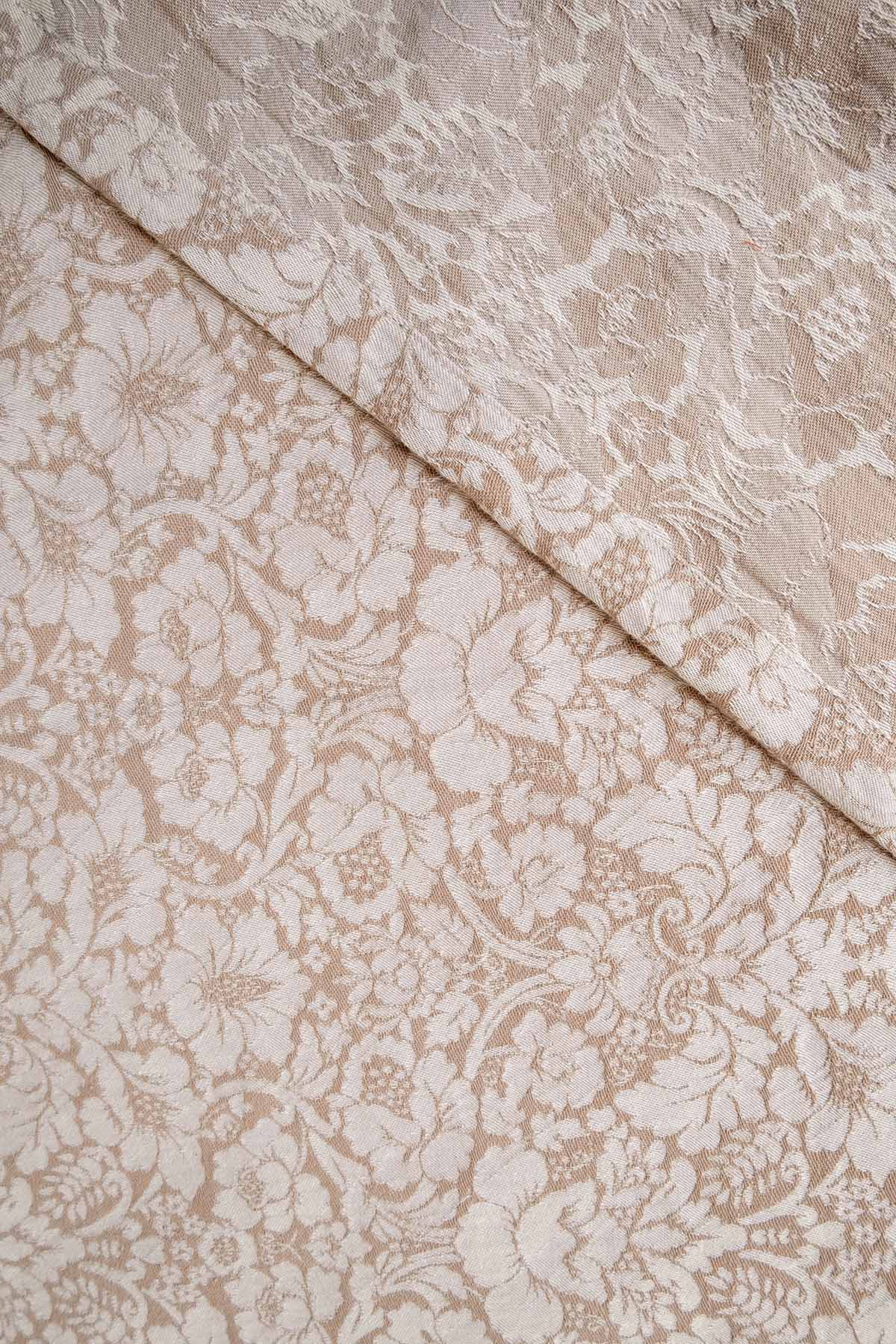 Floral Jakarlı Yatak Örtüsü ve Yastık Kılıfı Seti