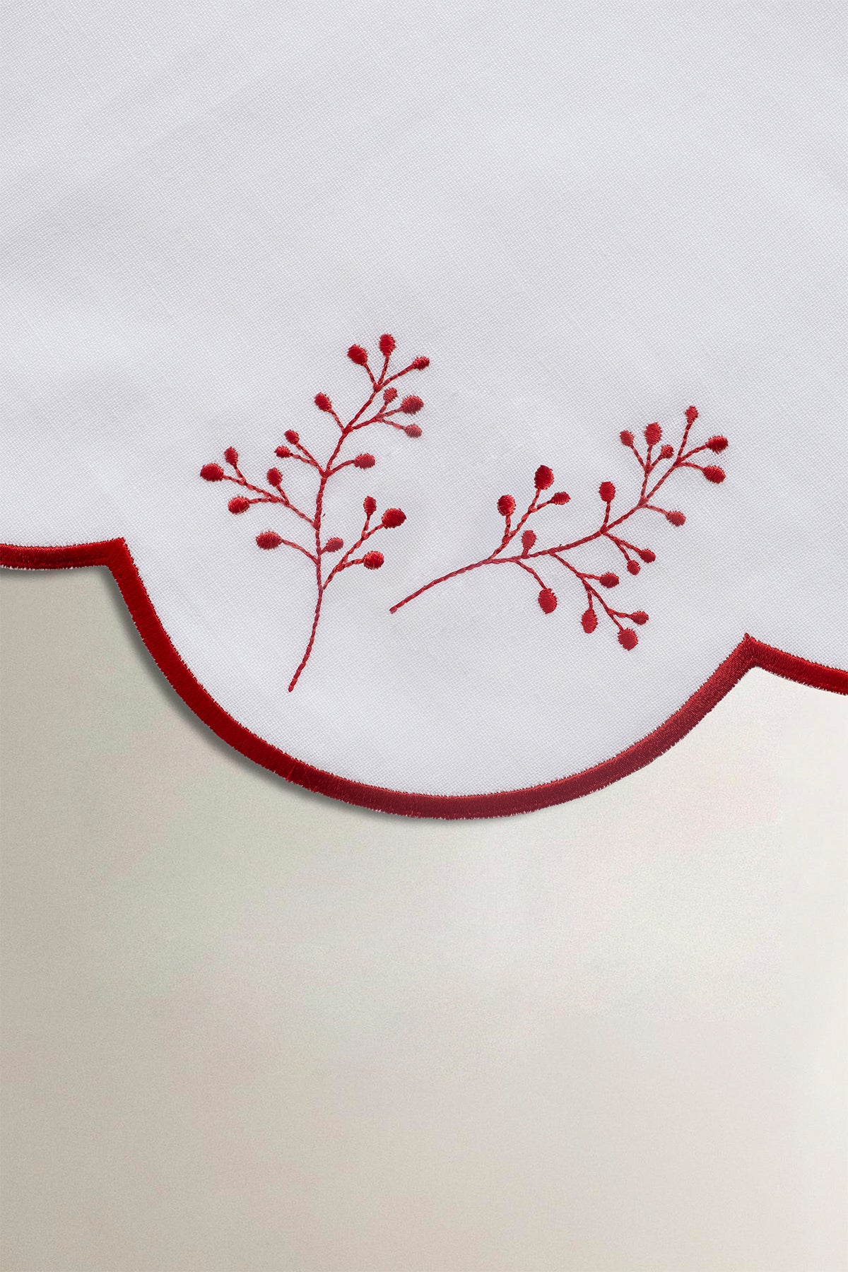 Kırmızı Yaprak Nakışlı Keten Peçete, Amerikan Servisi