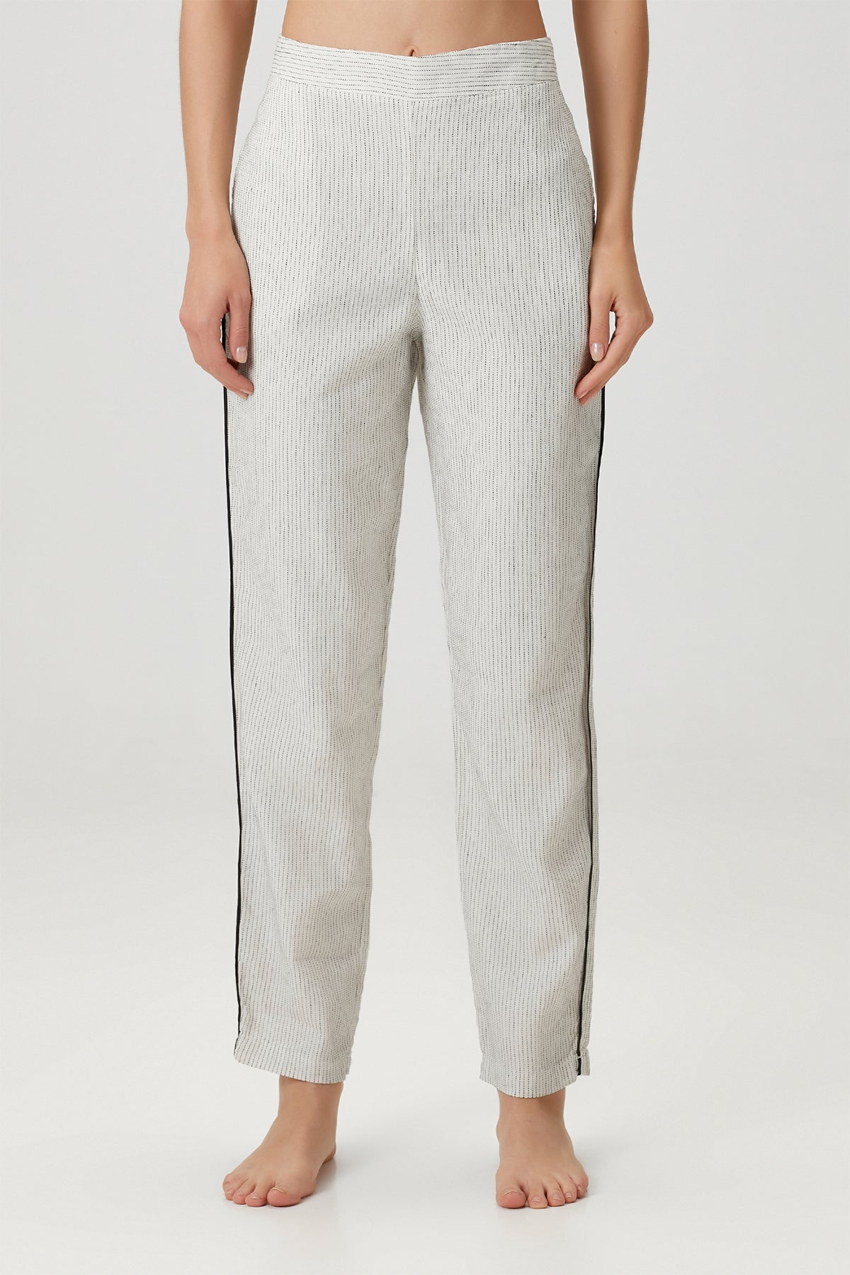 Lino Trousers Off White Black Striped
