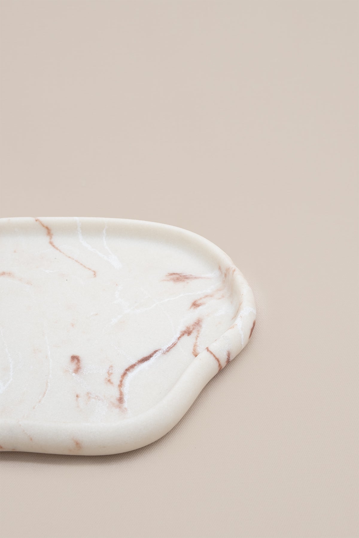 Mermer Görünümlü Reçine Dekoratif Tepsi