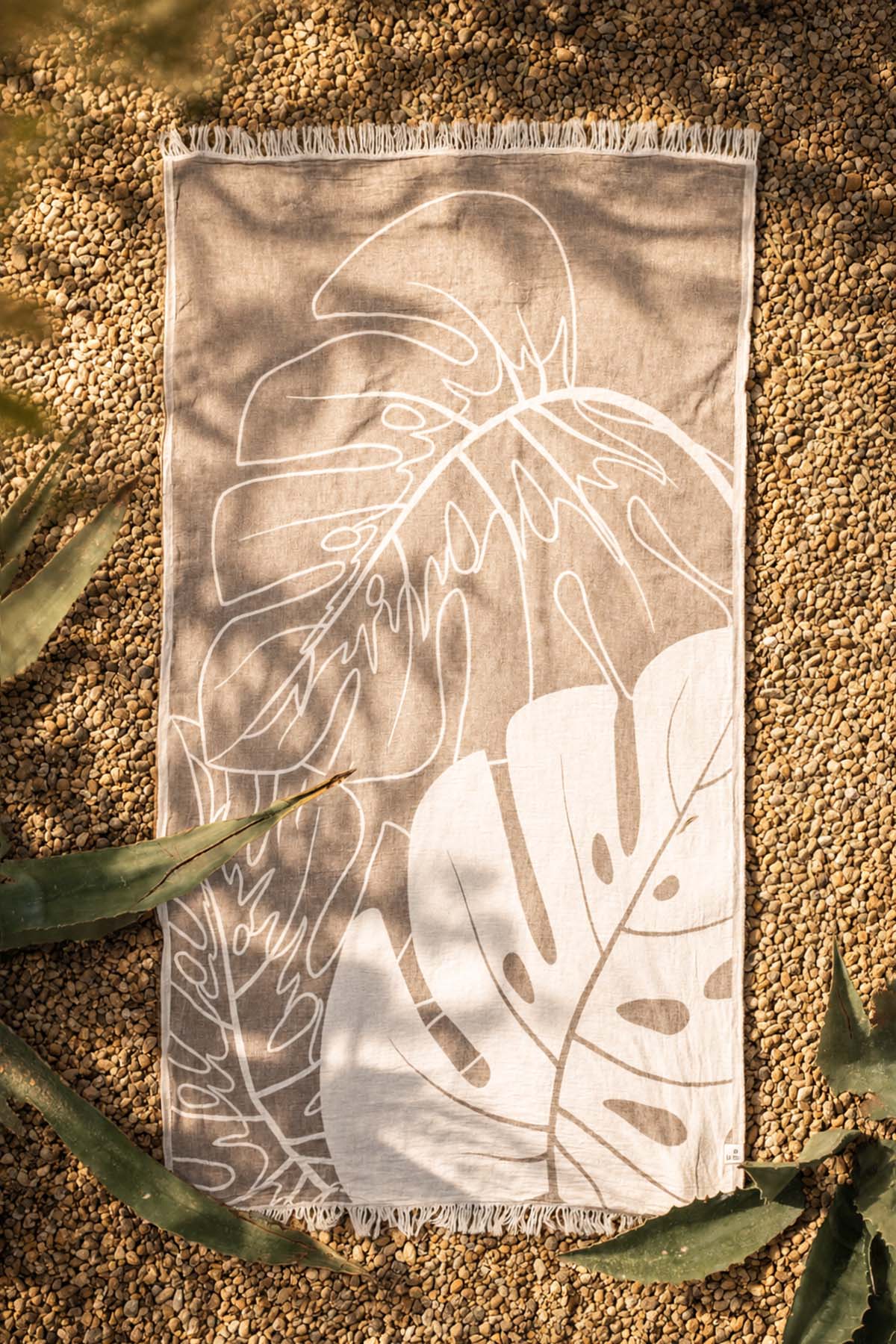 Monstera Yaprağı Jakarlı Peştemal Bej, Taşıma Çantalı