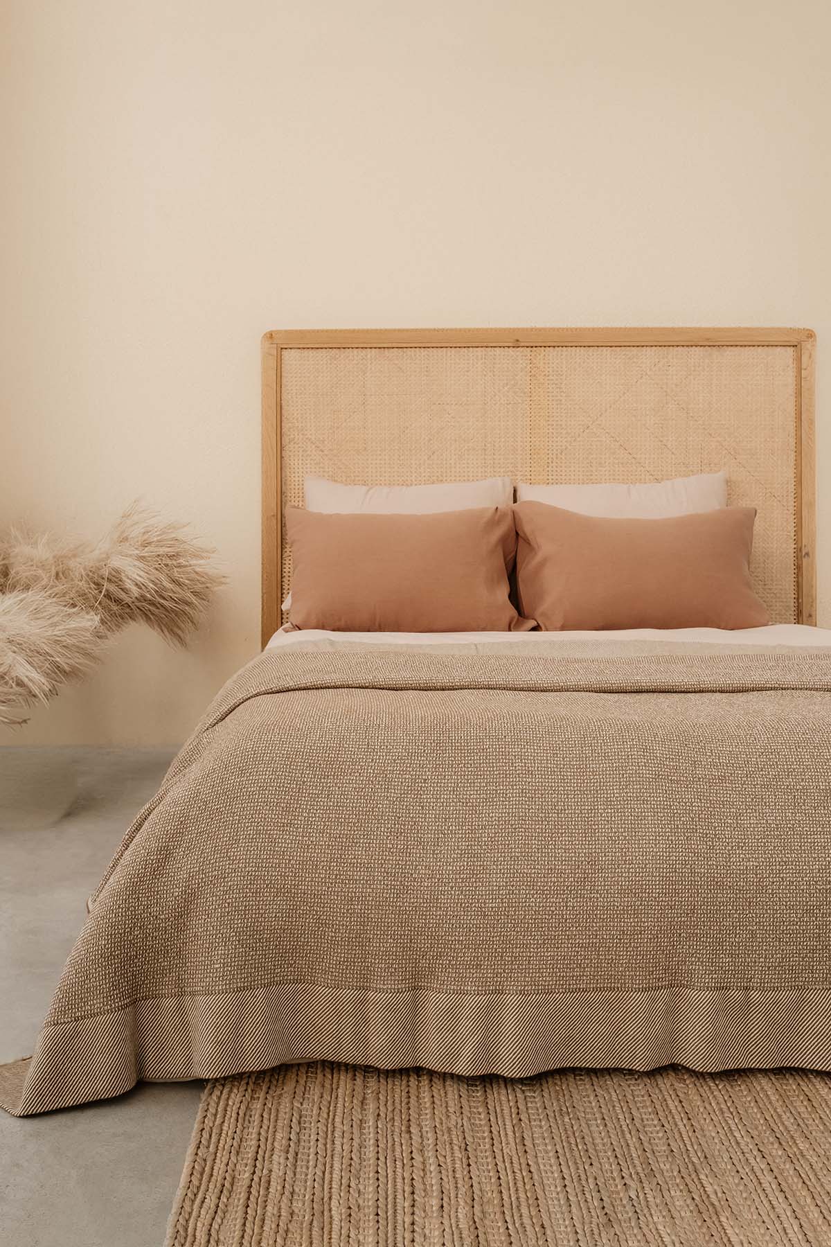 Pergamon Wool Bedspread Blanket Camel