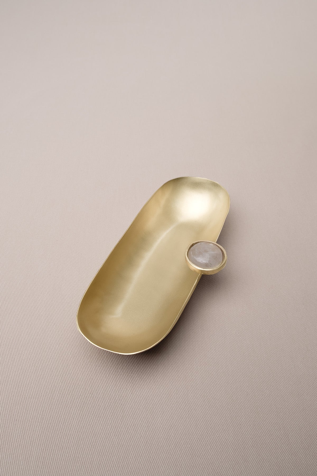 Poppins Mat Pirinç Oval Dekoratif Obje Gold 16x5x3 cm
