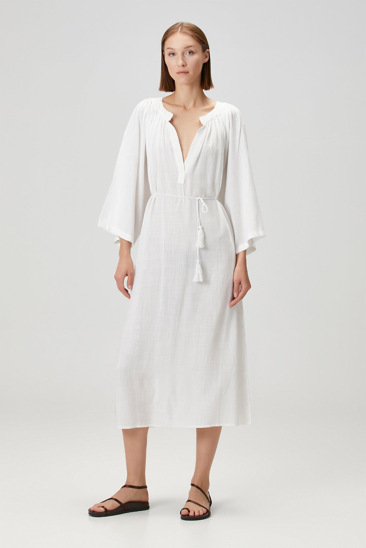 Poseidon Dökümlü Uzun Elbise Beyaz