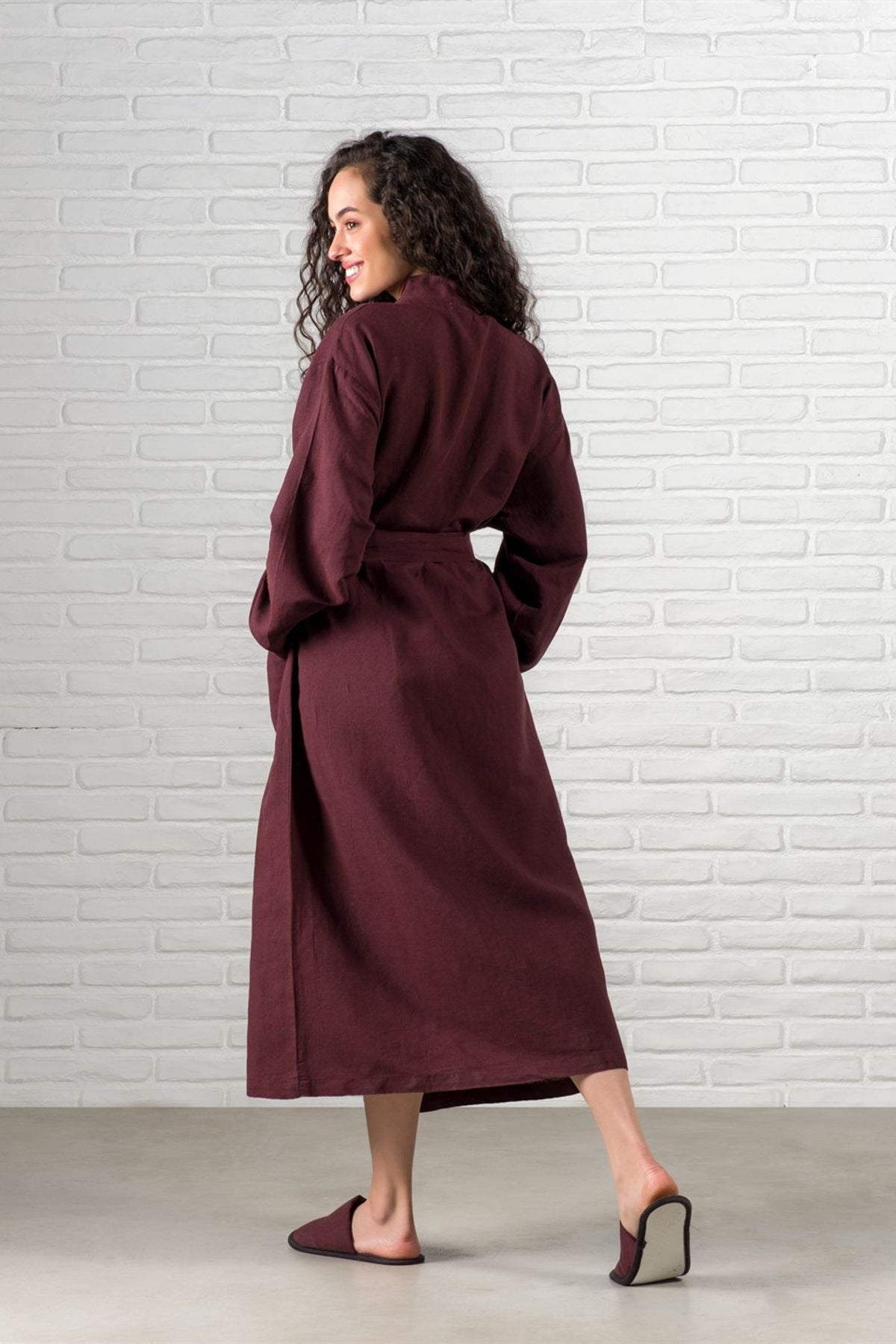 Serenity Kimono Wine