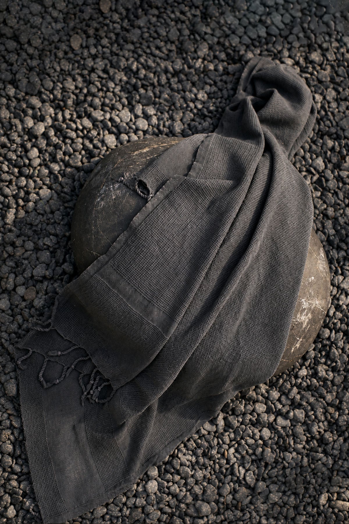 Stone Taşlama Yıkamalı Gofre Peştemal Siyah