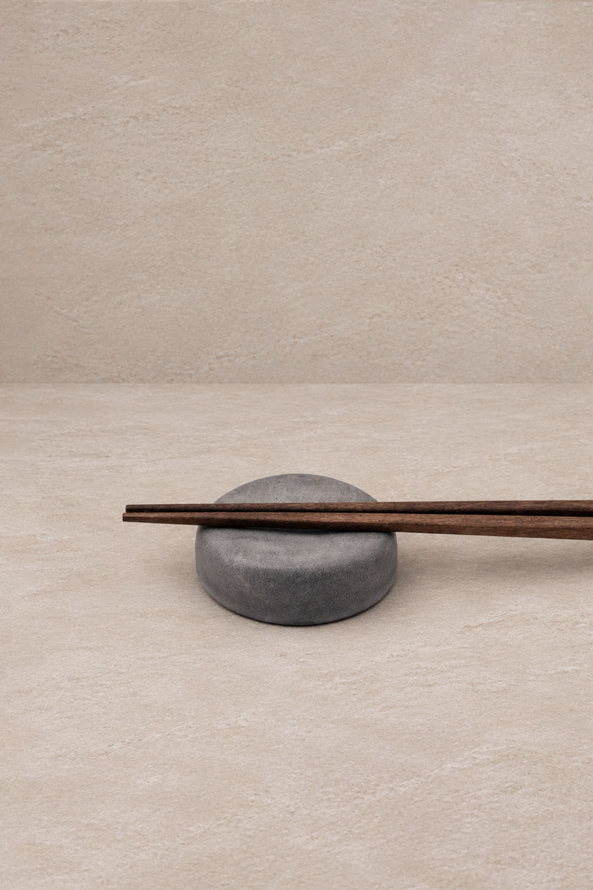 Asian Dining Stoneware Chopstick Tutucu 4 x 10 cm
