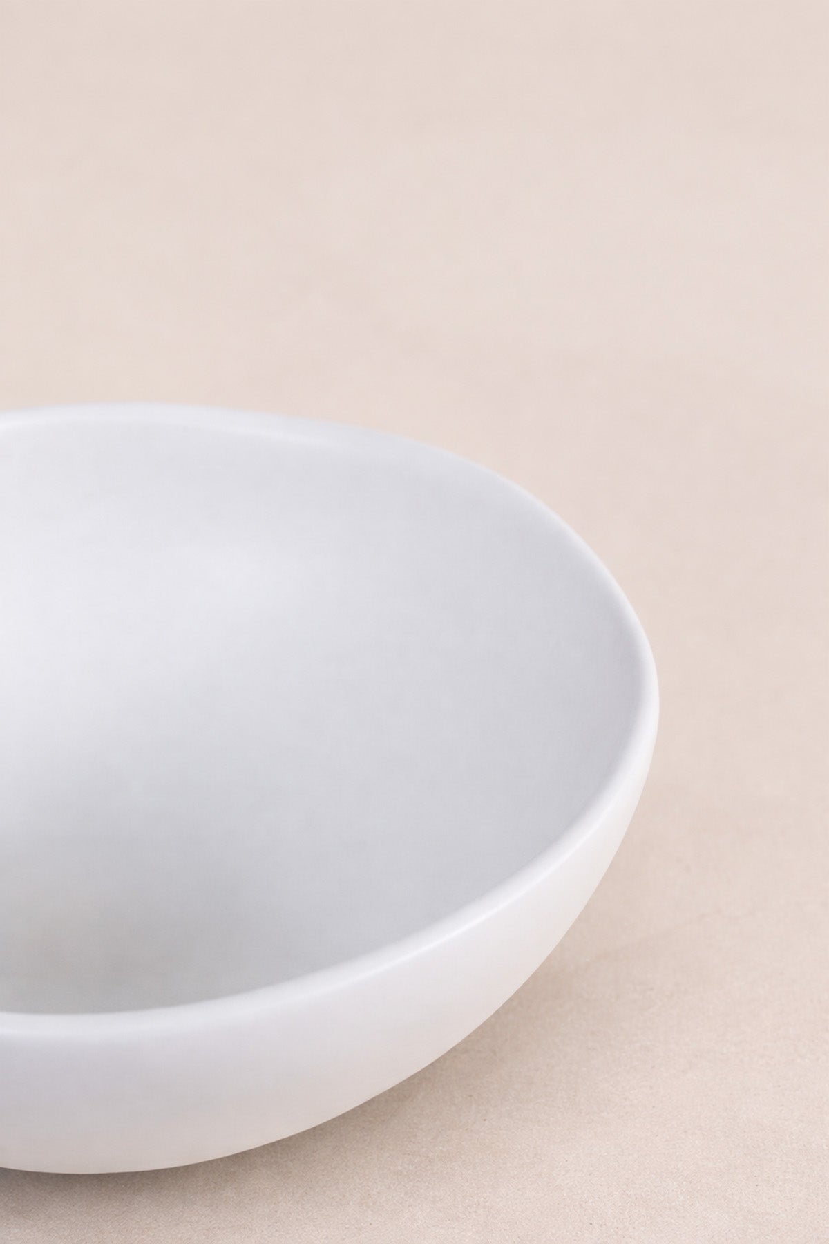 Elle Şekillendirilmiş Amorf Stoneware Kase Beyaz 10 cm