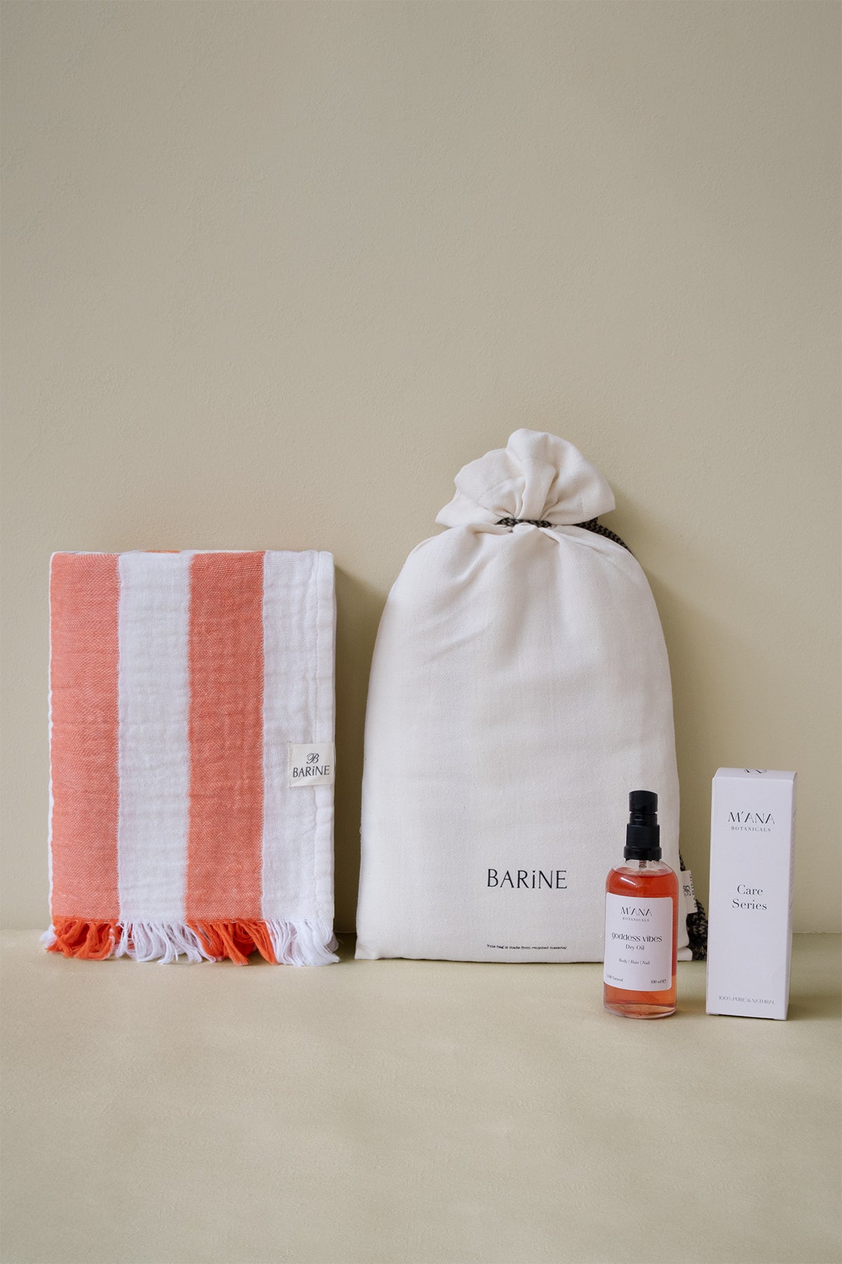 Striped Gauze Peştemal ve Goddess Vibes Kuru Yağ Hediye Seti Turuncu, Taşıma Çantalı