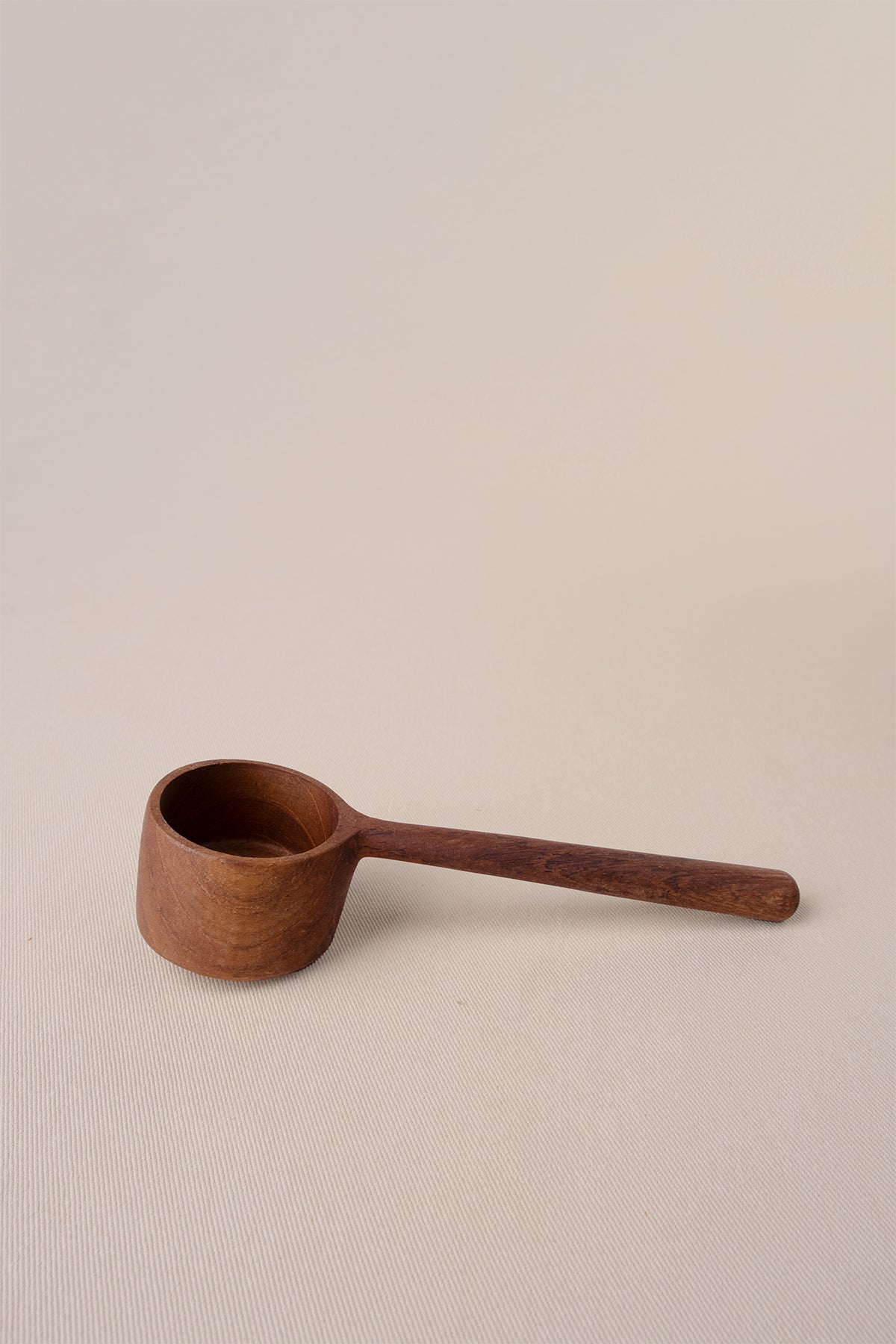 Teak Ahşap Yuvarlak Derin Sos Kaşığı 4x15x3 cm