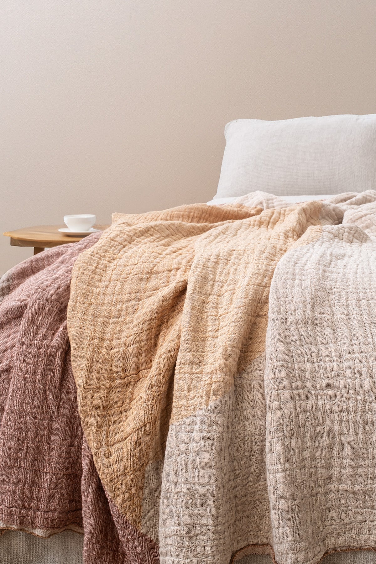 The View Sofa Throw Oak Buff-Bison