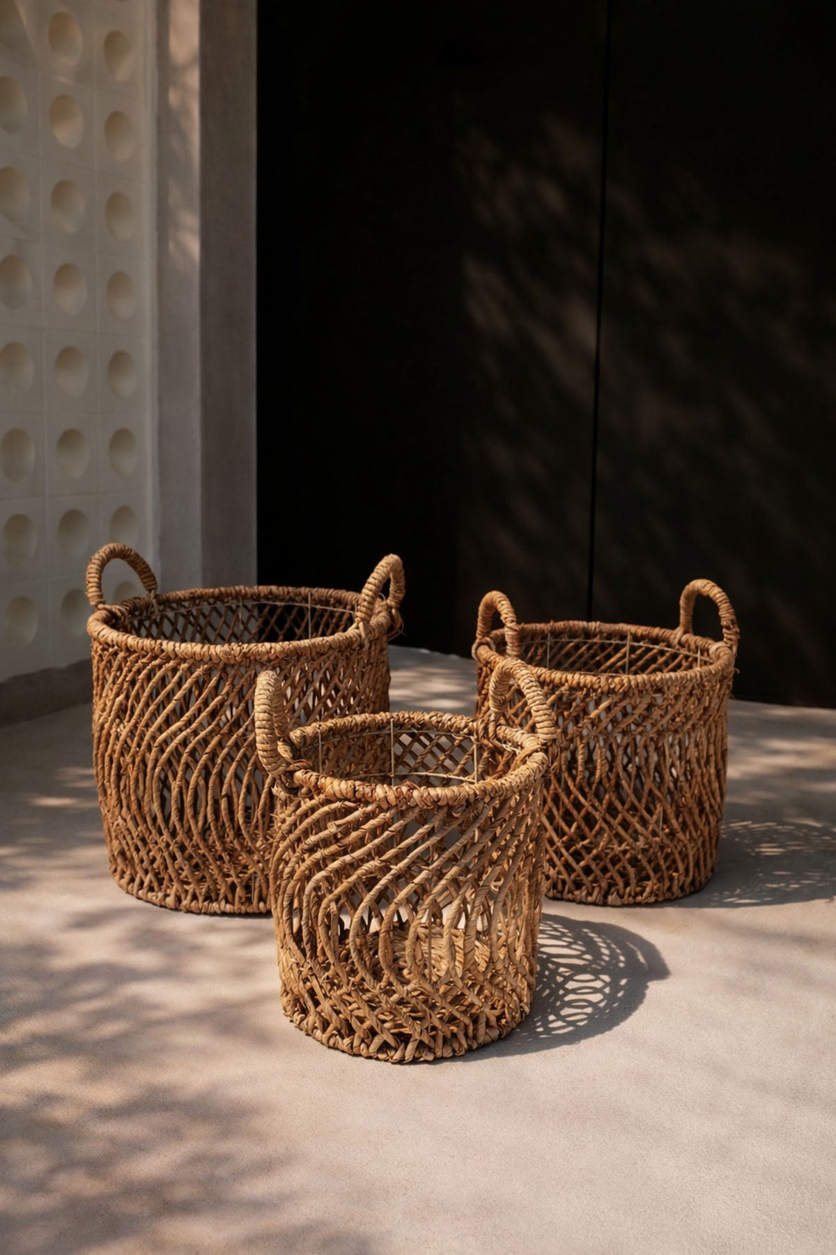 Muz Lifinden Ajur Detaylı Dekoratif Sepet