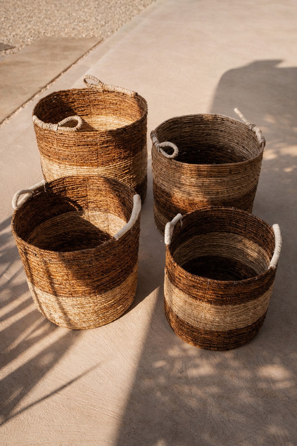 Fiyonk Kulplu Yuvarlak Dekoratif Sepet