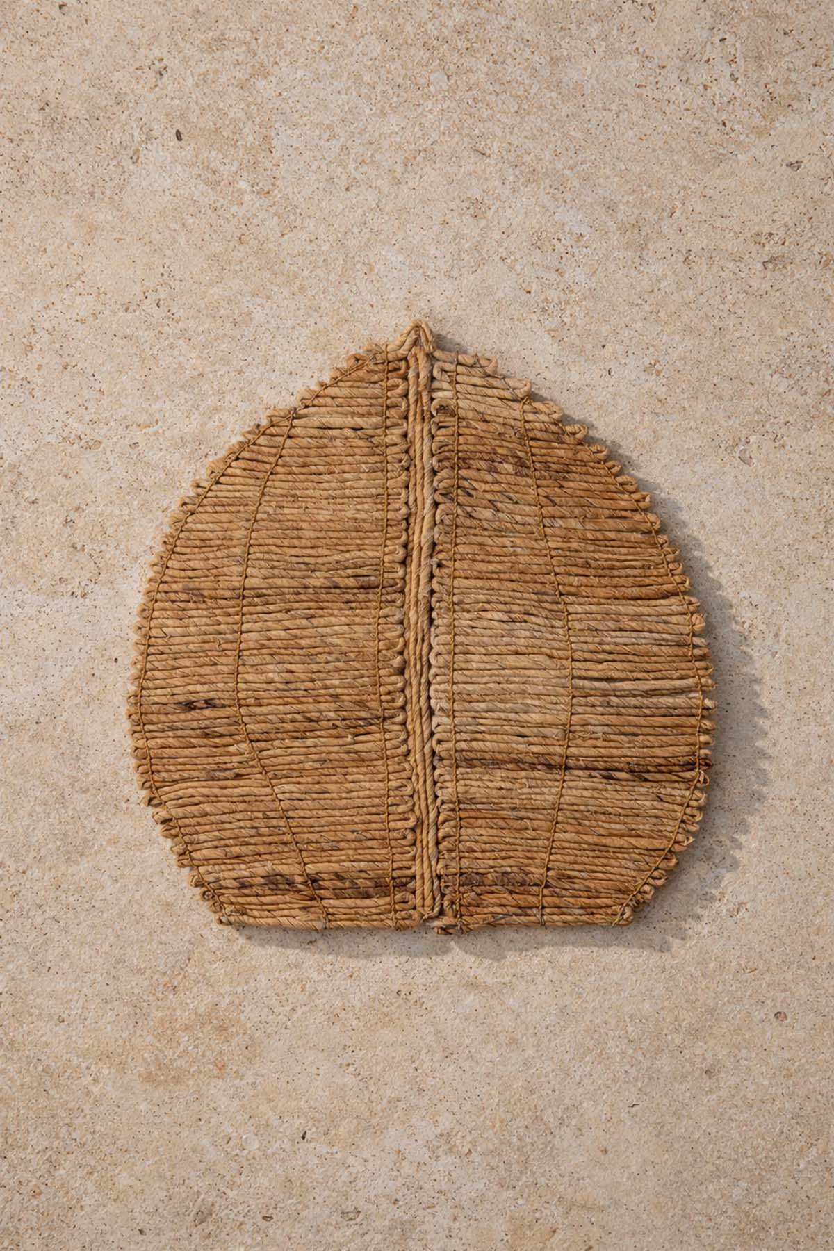 Muz Lifinden Yaprak Şeklinde Amerikan Servisi