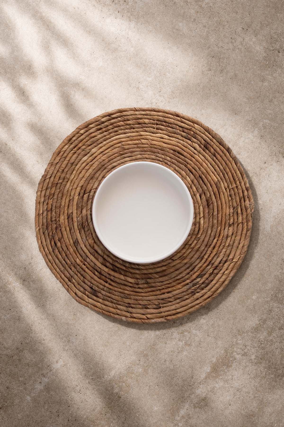 Muz Lifinden Yuvarlak Amerikan Servisi