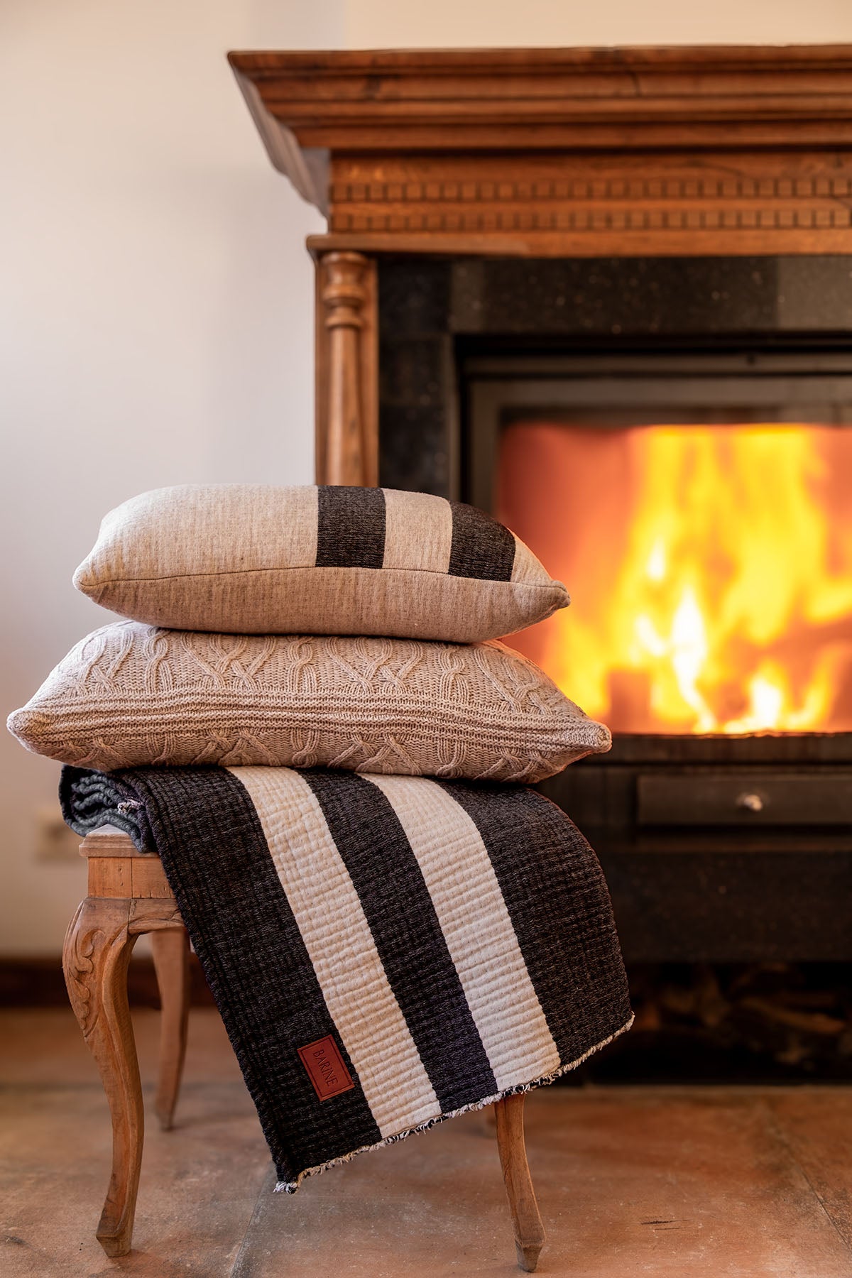 Wool Cocoon Wool Sofa Throw Black