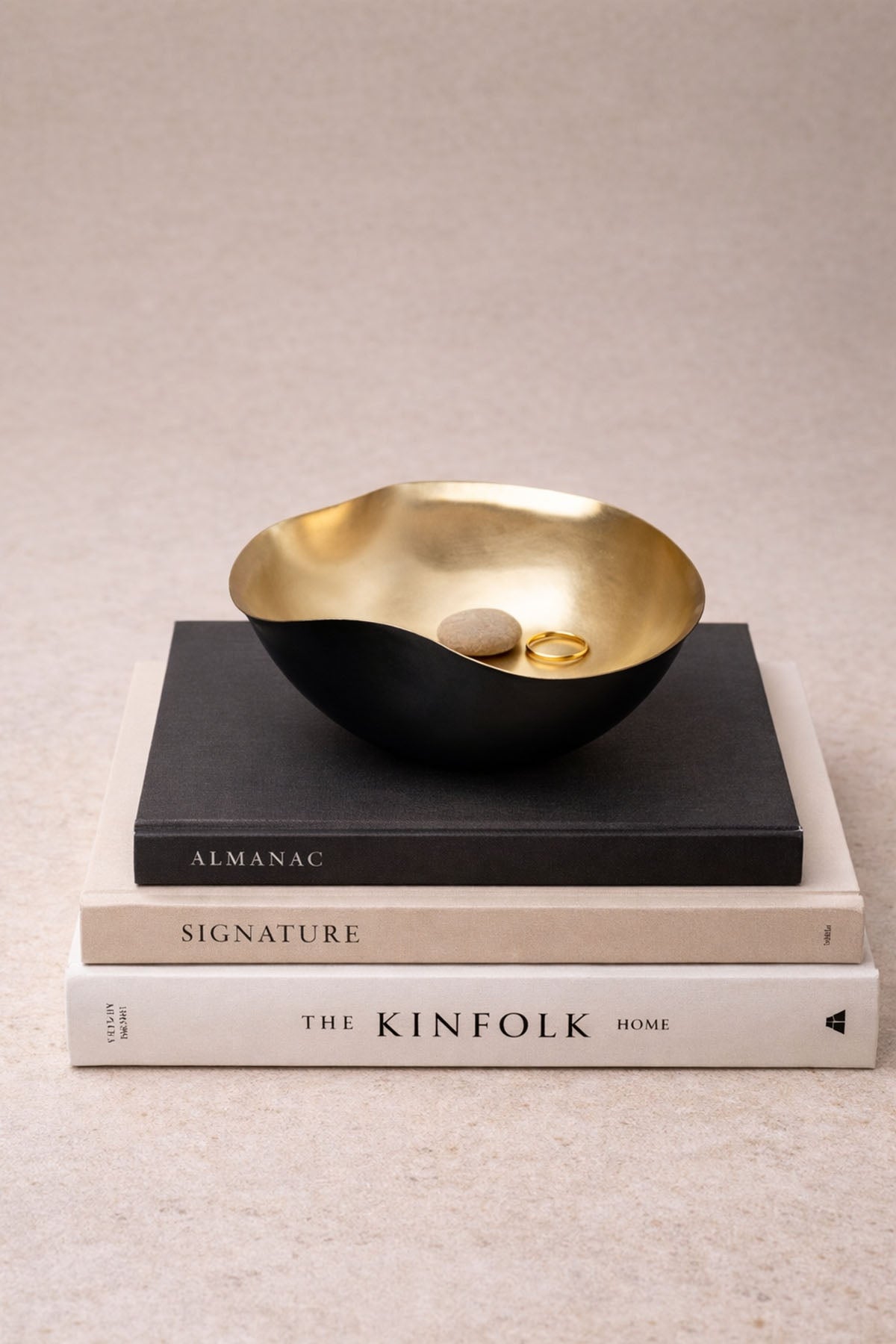 Asimetrik Yapılı Pirinç Dekoratif Kase 16x16x11 cm