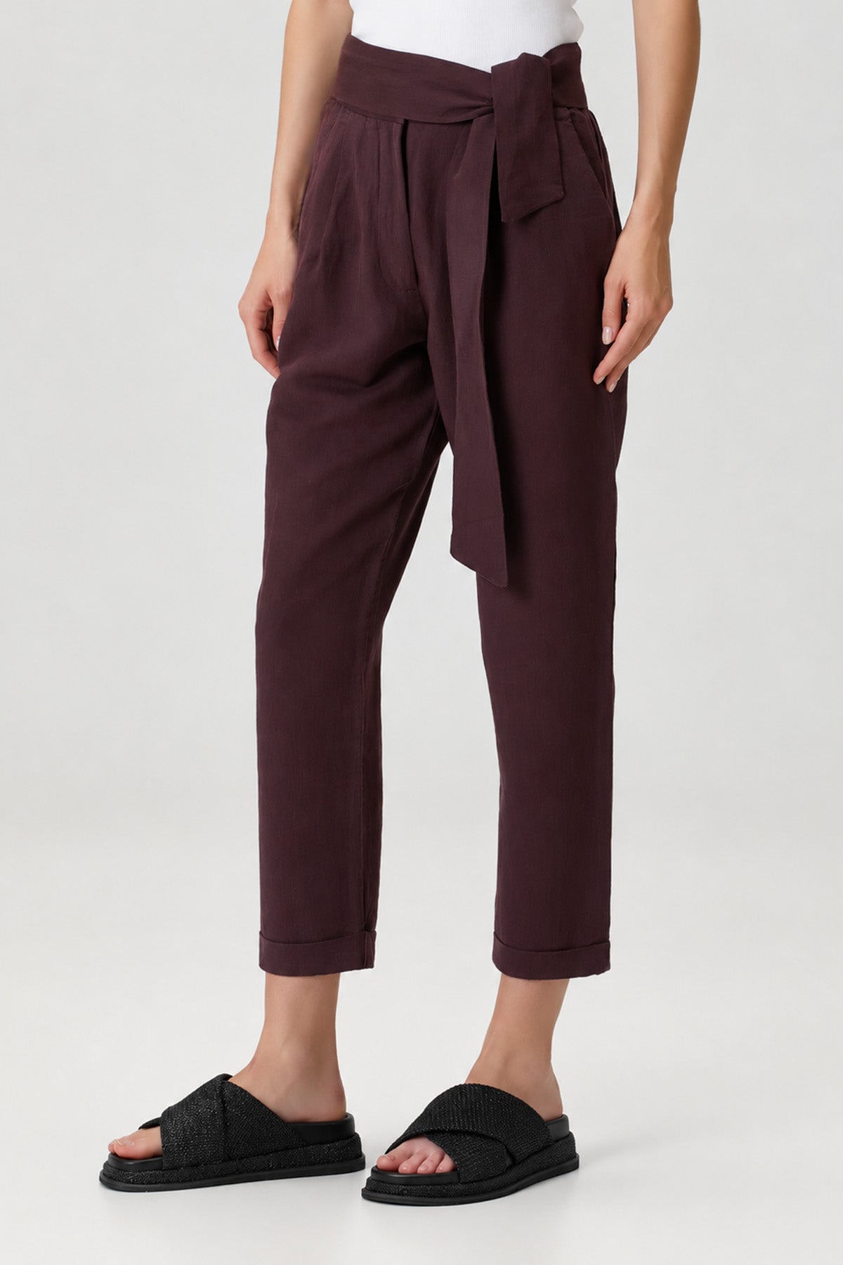 Kemerli Keten Karışımlı Pantolon Bordo