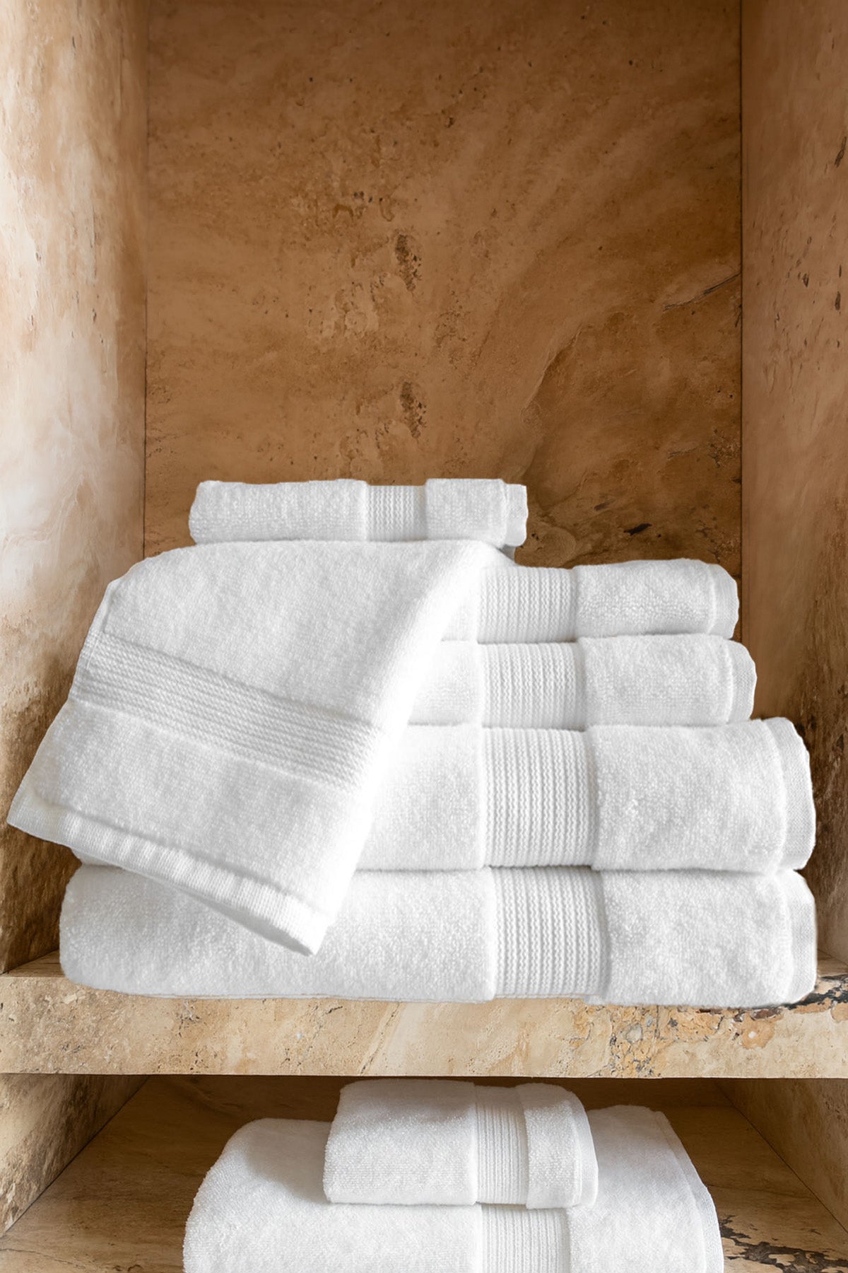 Ekstra Yumuşak Bordürlü Bukle Havlu Beyaz