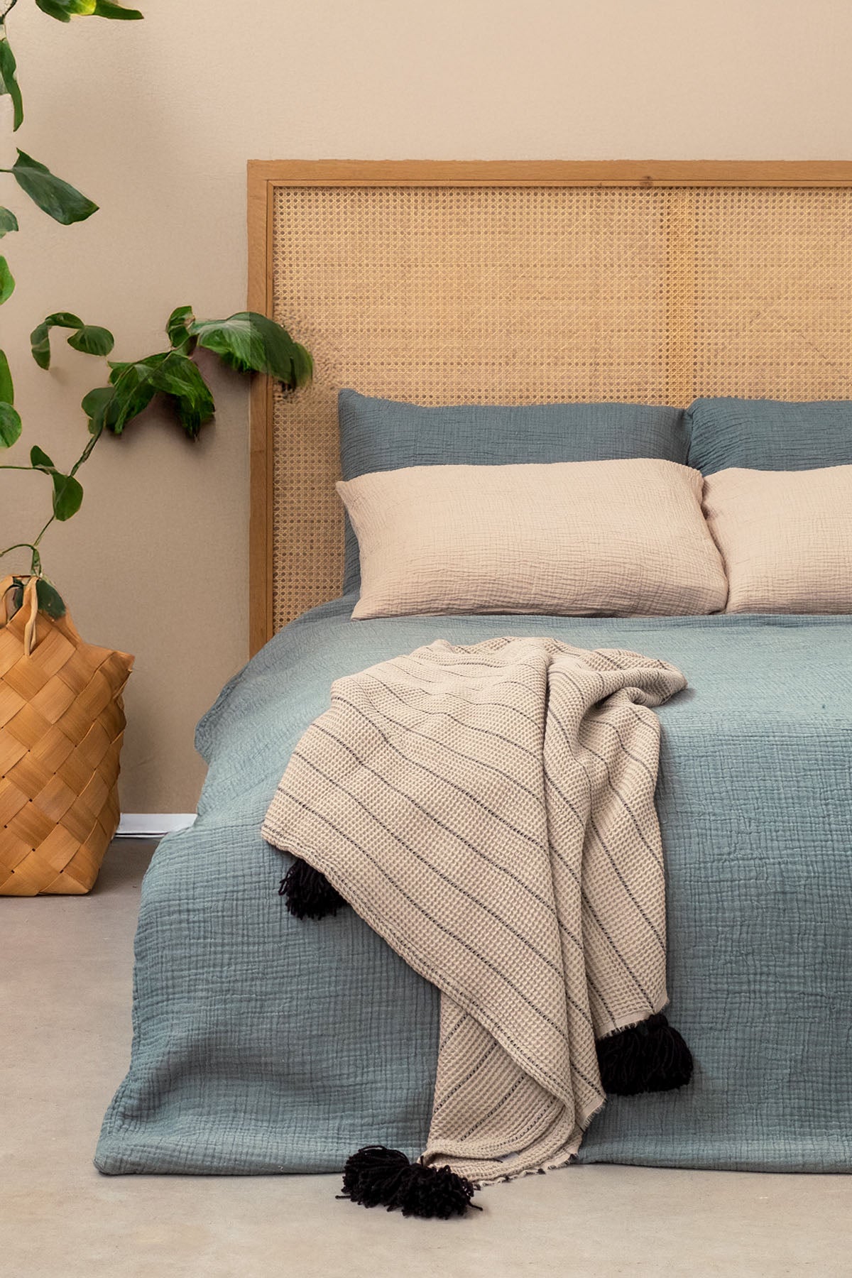 Frankincense Sofa Shawl Beige