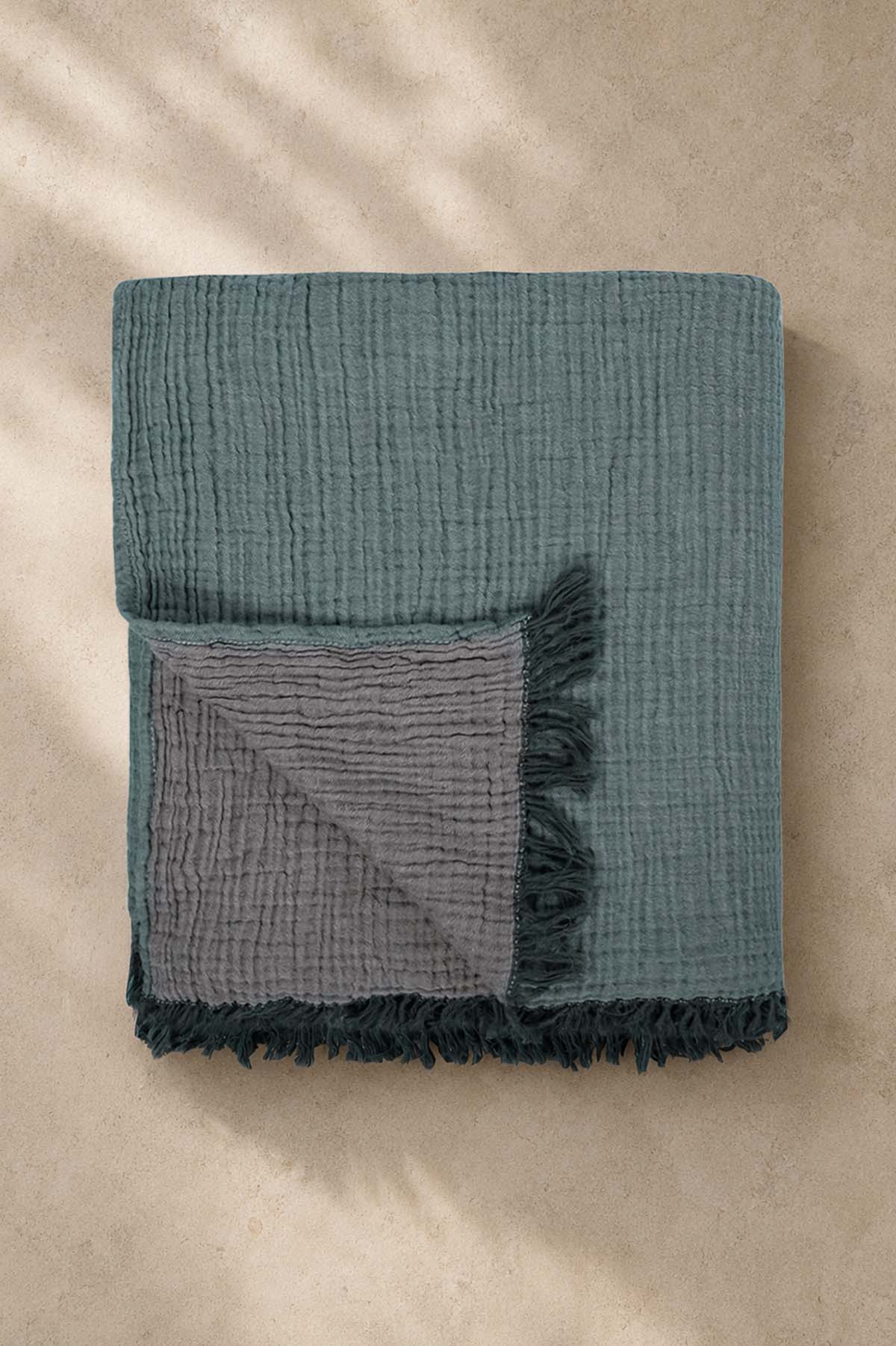 Cocoon Sofa Throw Garden
