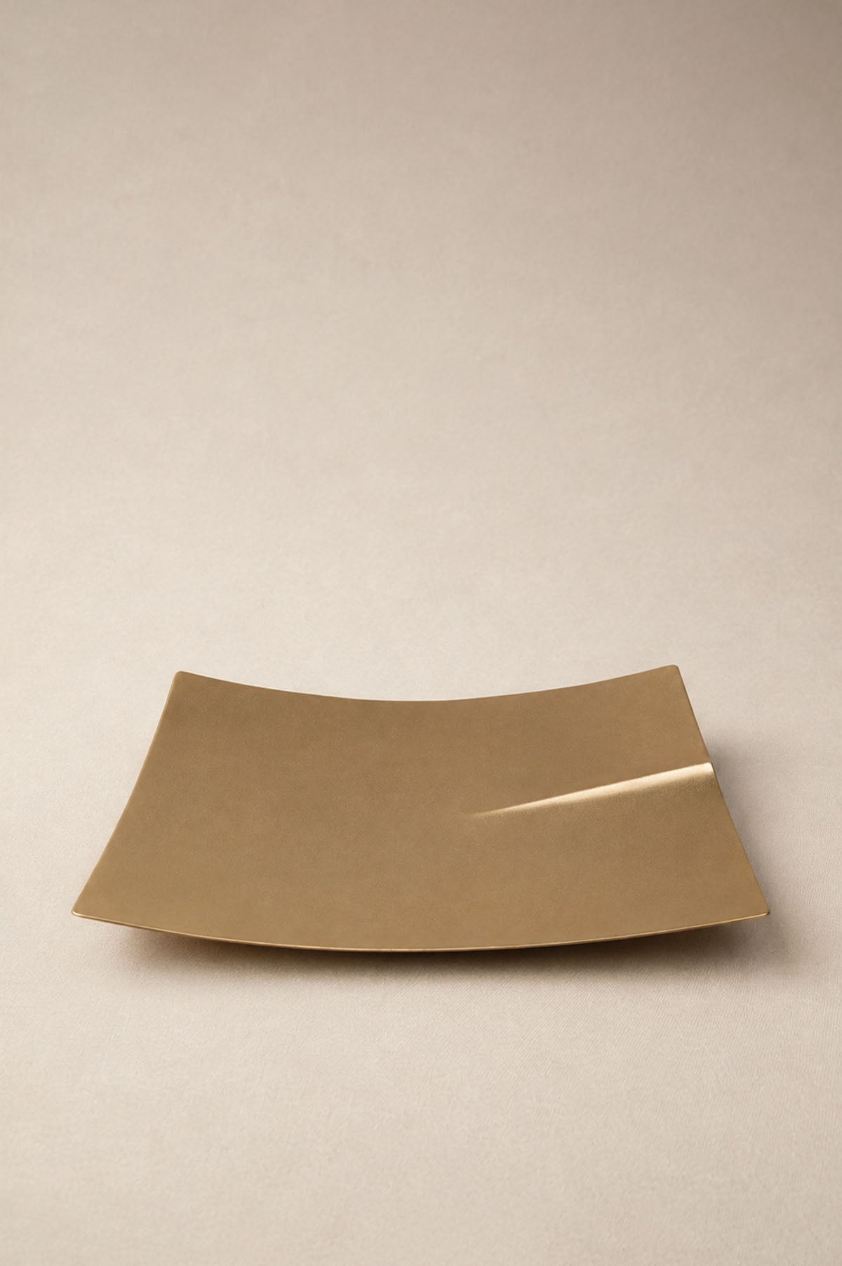 Doku Efektli Dikdörtgen Mat Metal Dekoratif Obje Gold 15x22 cm