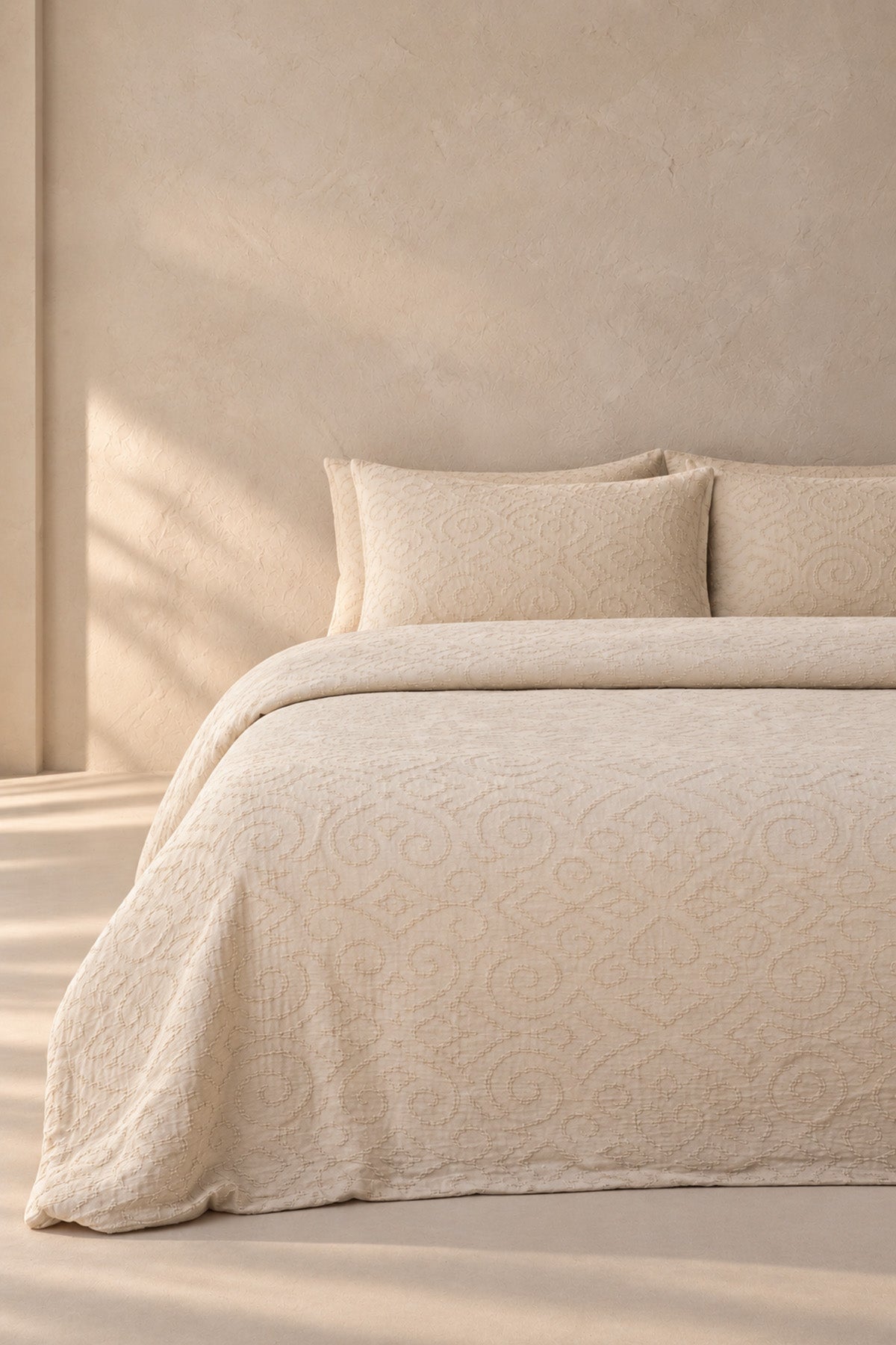 Damask Jakarlı Çift Kişilik Nevresim Seti Bej