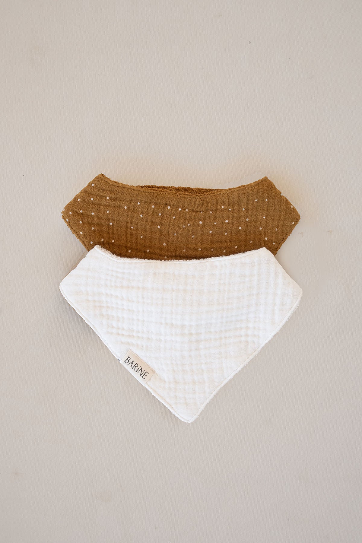 Çift Yüzlü Bandana Bebek Önlüğü 2'li Set Krem, Amber