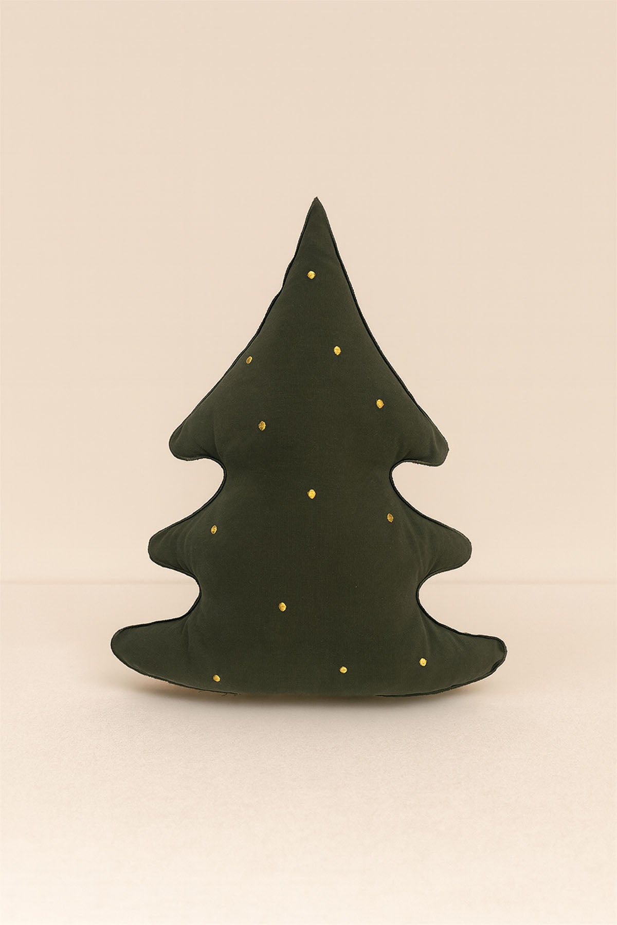 Çam Ağacı Şeklinde Nakışlı Kırlent