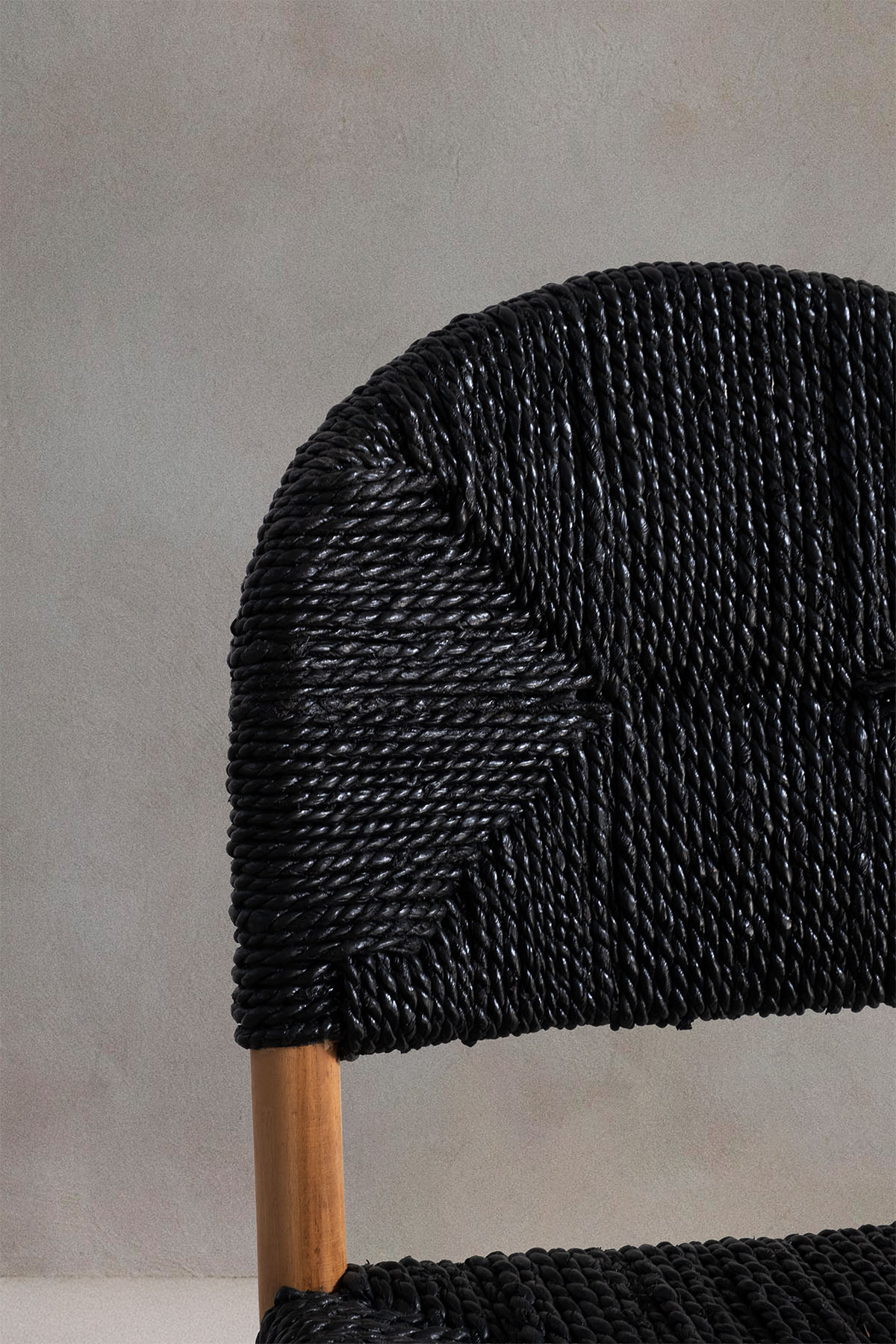 Flinder Muz Lifi Detaylı Tik Sandalye