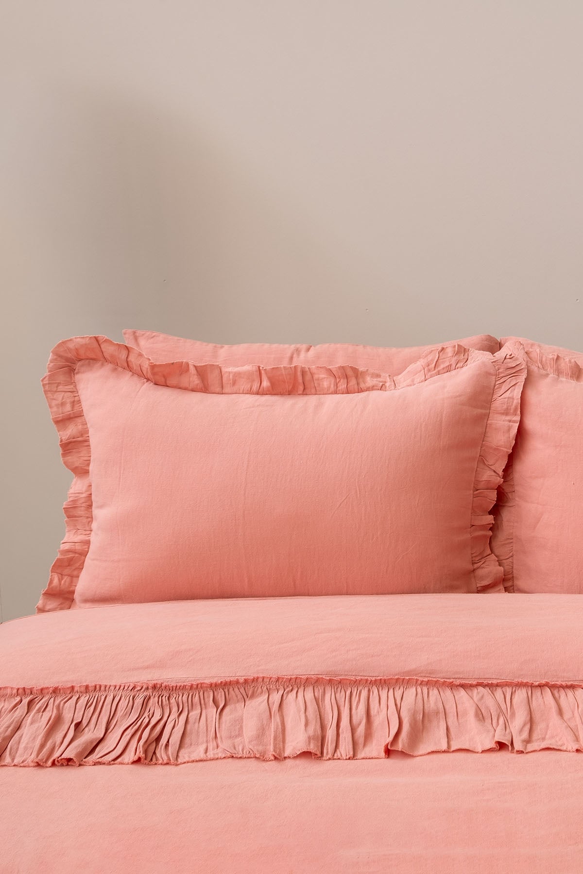 Frill Fırfırlı Keten Karışımlı 2'li Yastık Kılıfı Açık Mercan