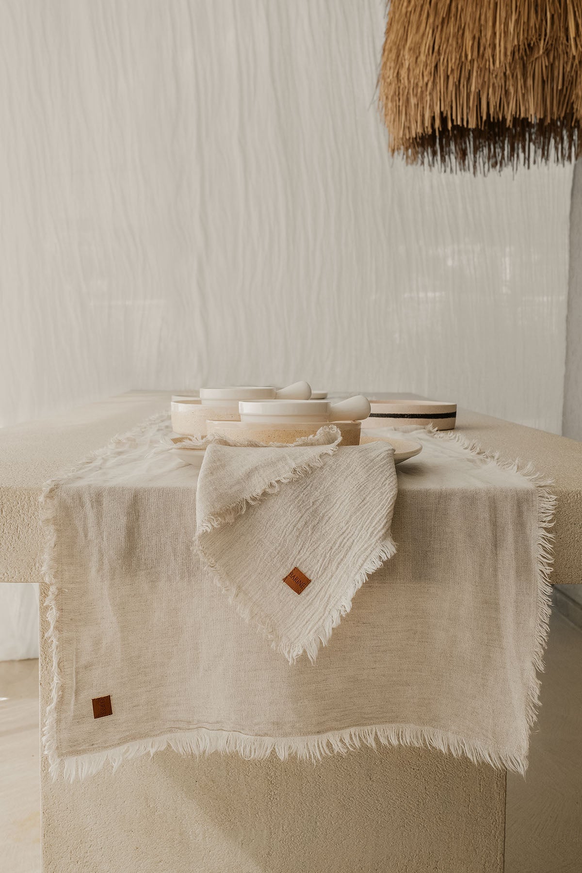 Keten Karışımlı Kenar Püsküllü Runner Naturel