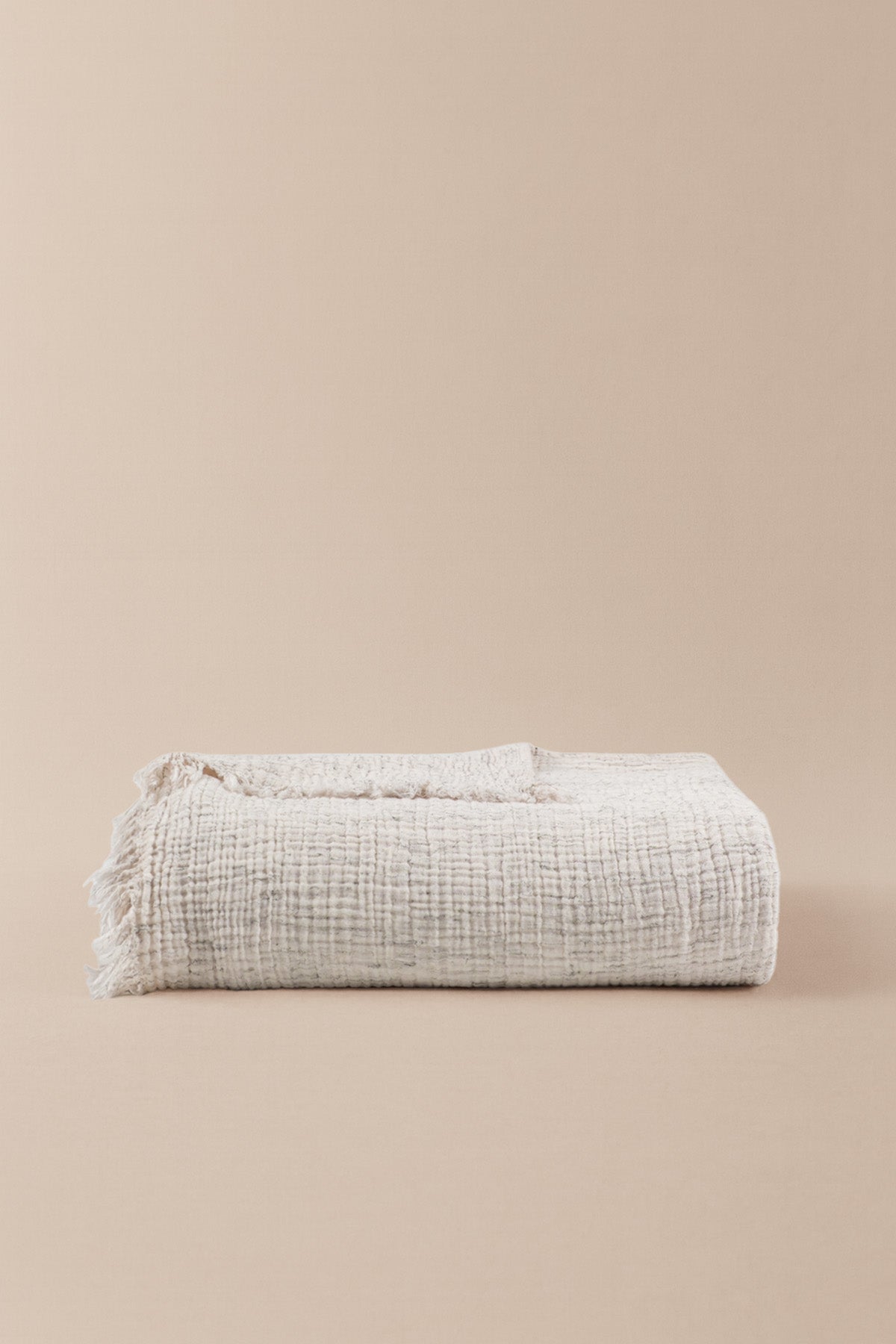 Haze Özel İplikli 4 Kat Muslin Yatak Örtüsü Krem