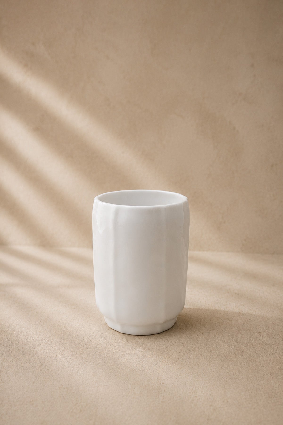 Ivory Stoneware Diş Fırçalık
